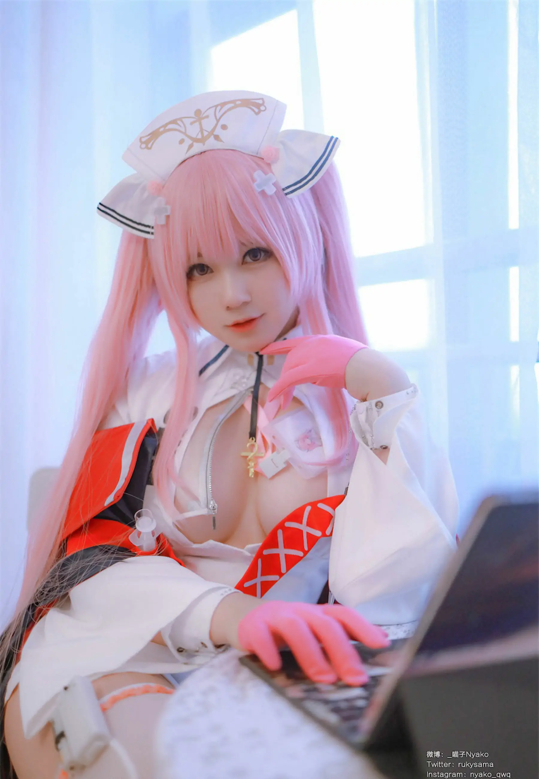 [福利COS] 萌妹子Nyako喵子 - 英仙座护士