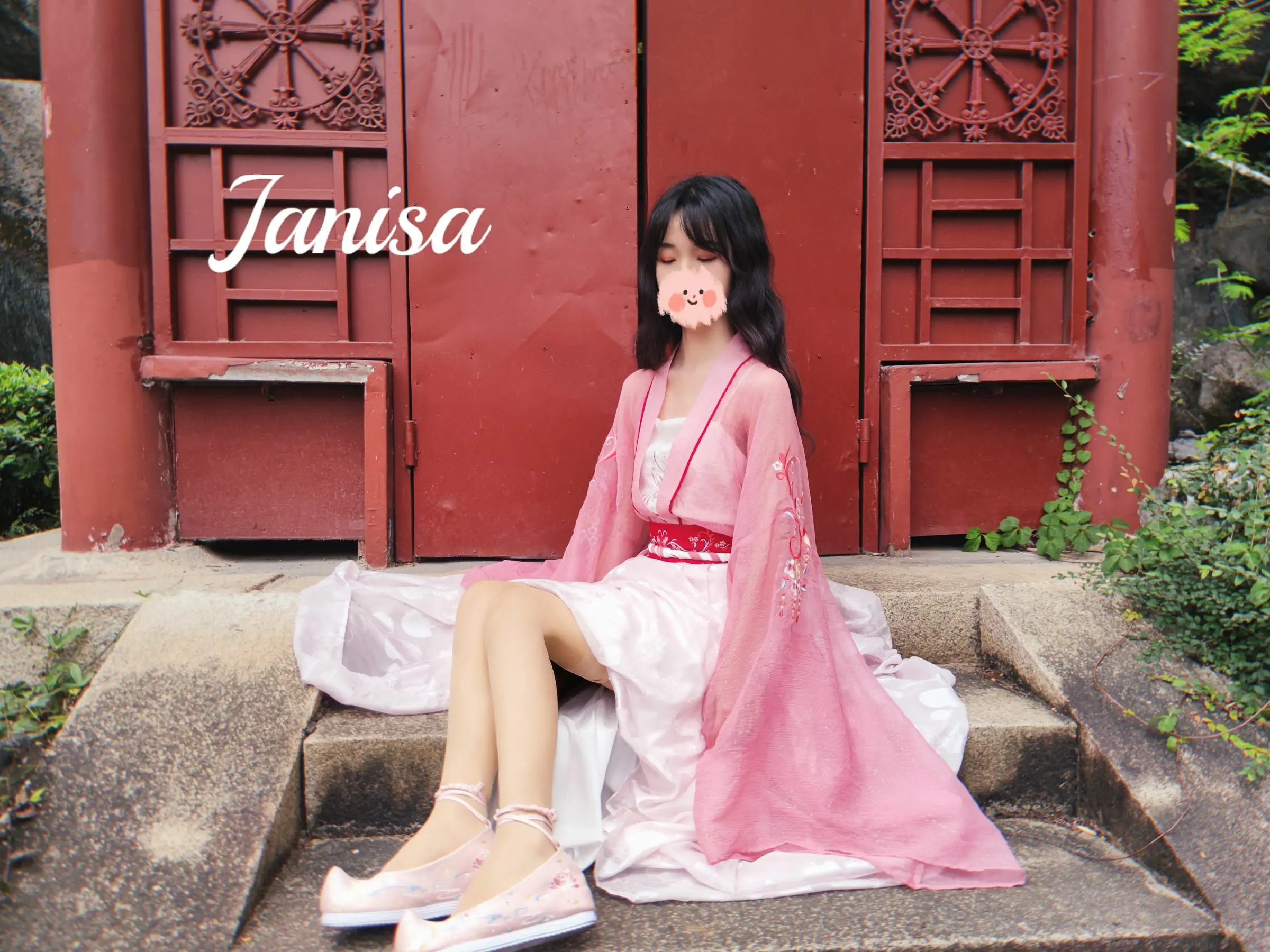 Janisa - 云想衣裳 