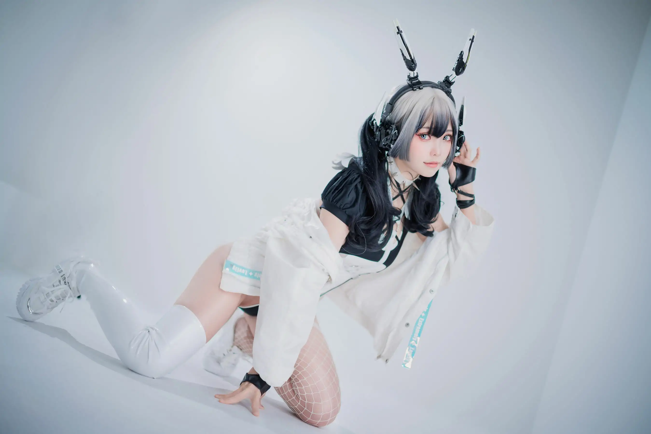 Ely_eee(ElyEE子) - Cyber Girl BLANCHE 賽博少女