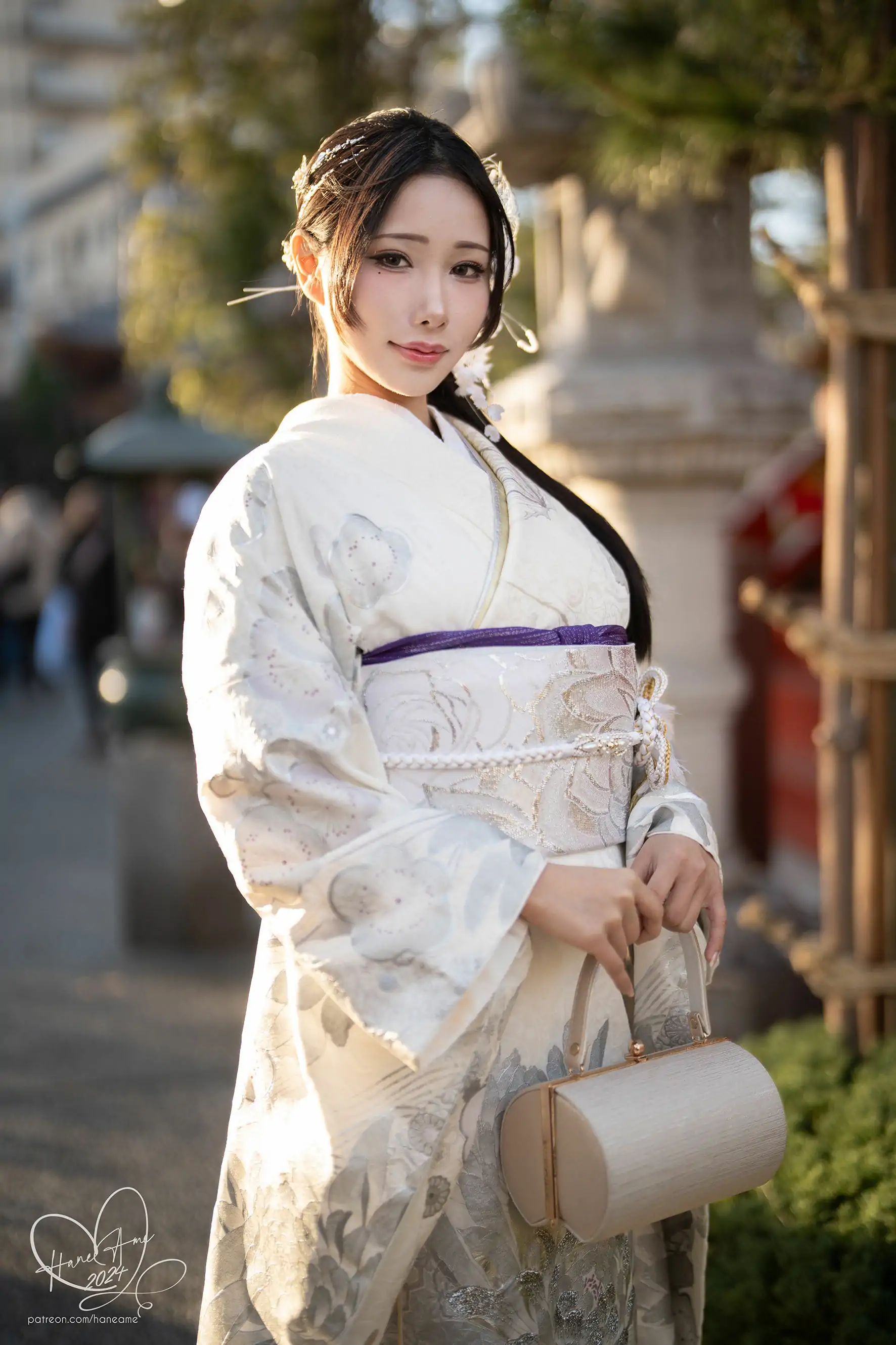 Hane Ame 雨波写真 - Original 2024 New year Silver Kimono