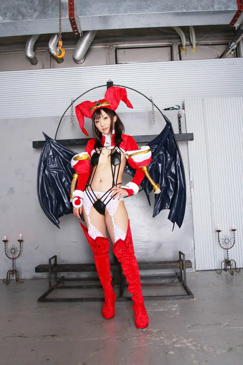 華群みさき(Hanamura Misaki) 《暗黒の破壊神》Porno Diano  [HONEY BUNNY]