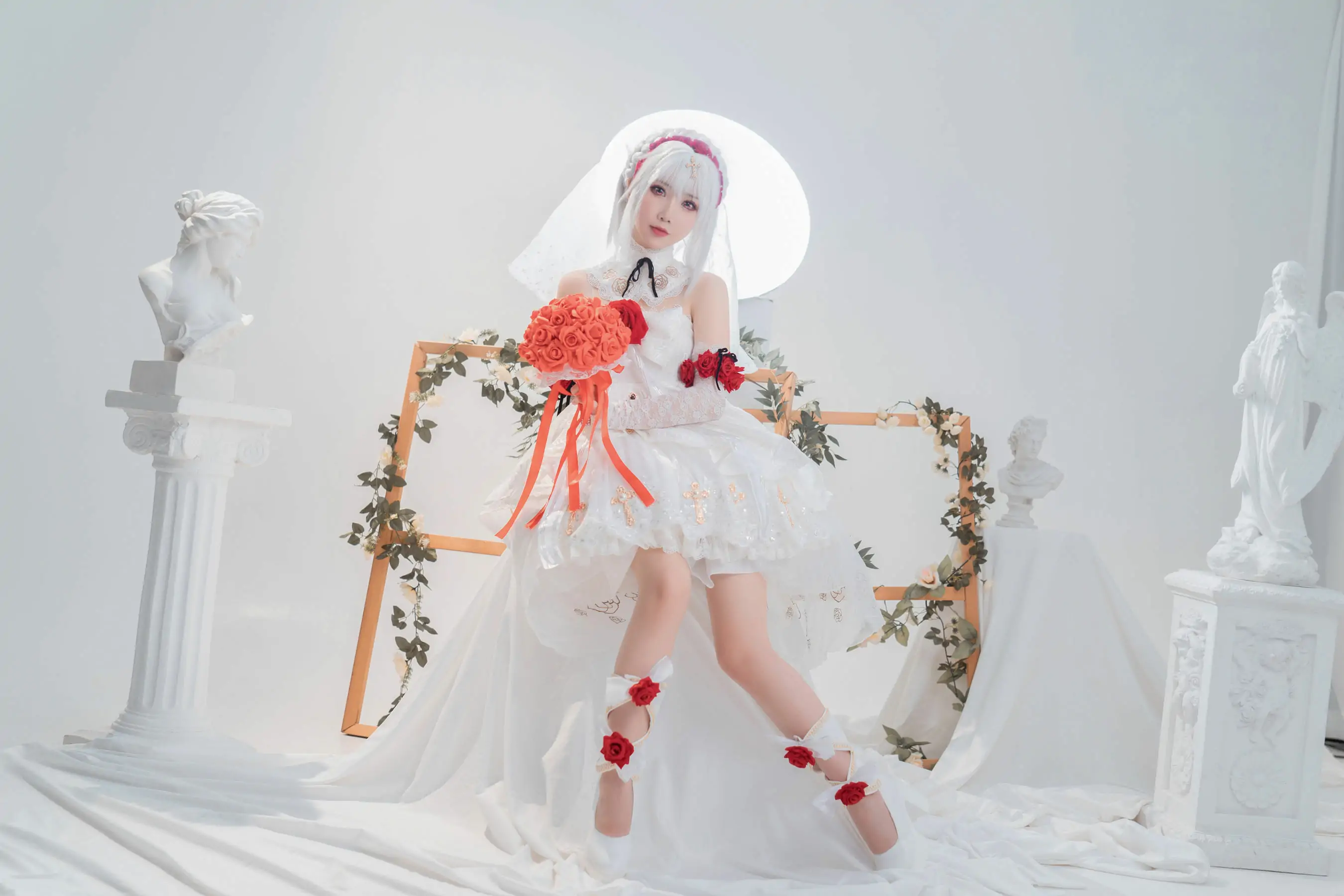 [网红COSER] 可爱人气Coser面饼仙儿 - 德丽莎婚纱