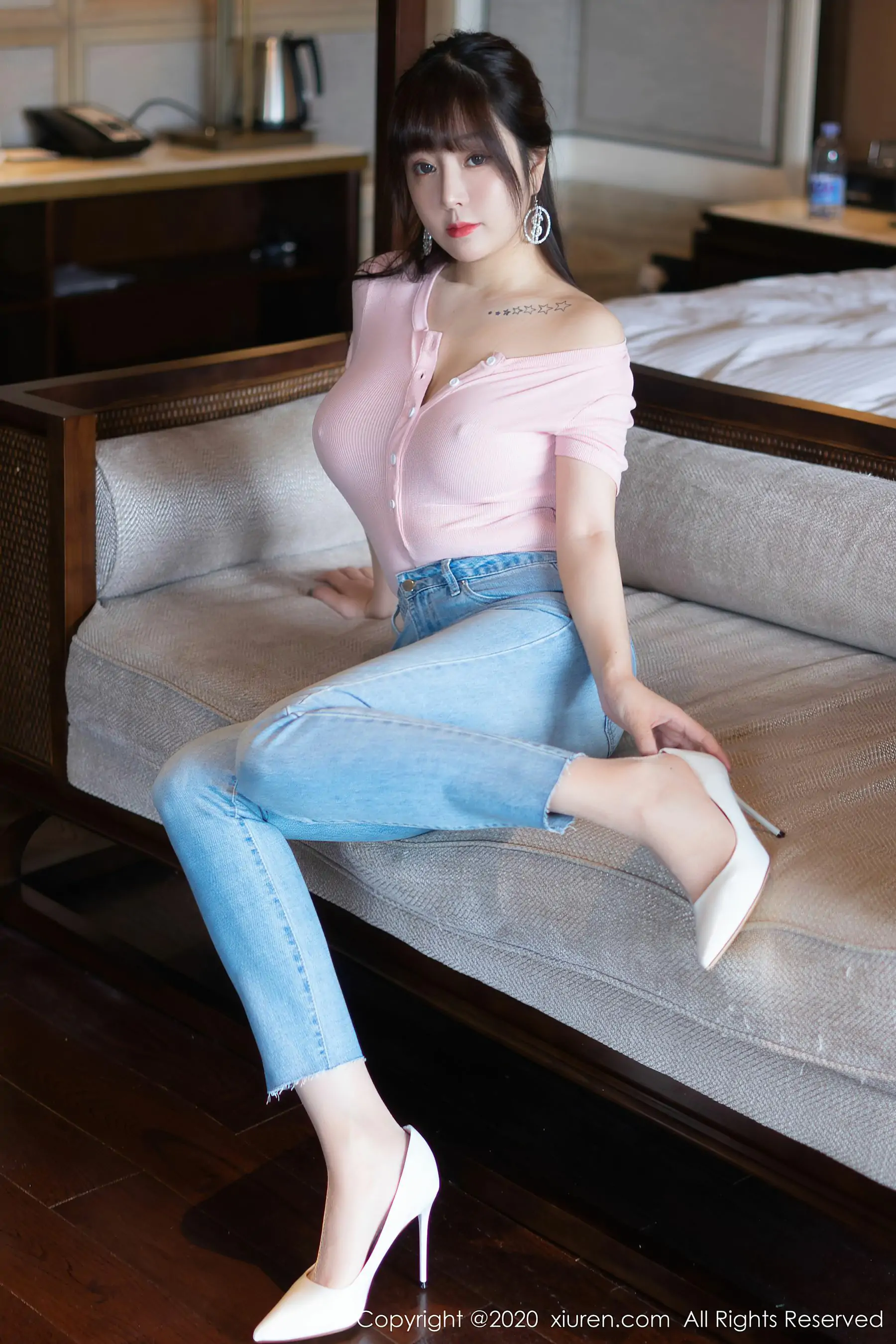 [秀人XiuRen] No.2536 王雨纯