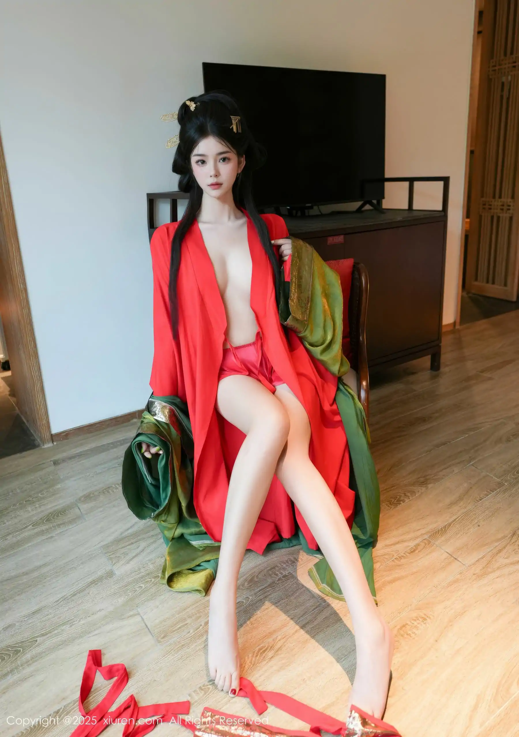 [秀人XiuRen] 2025.04.09 No.10126 雪糕CiCi