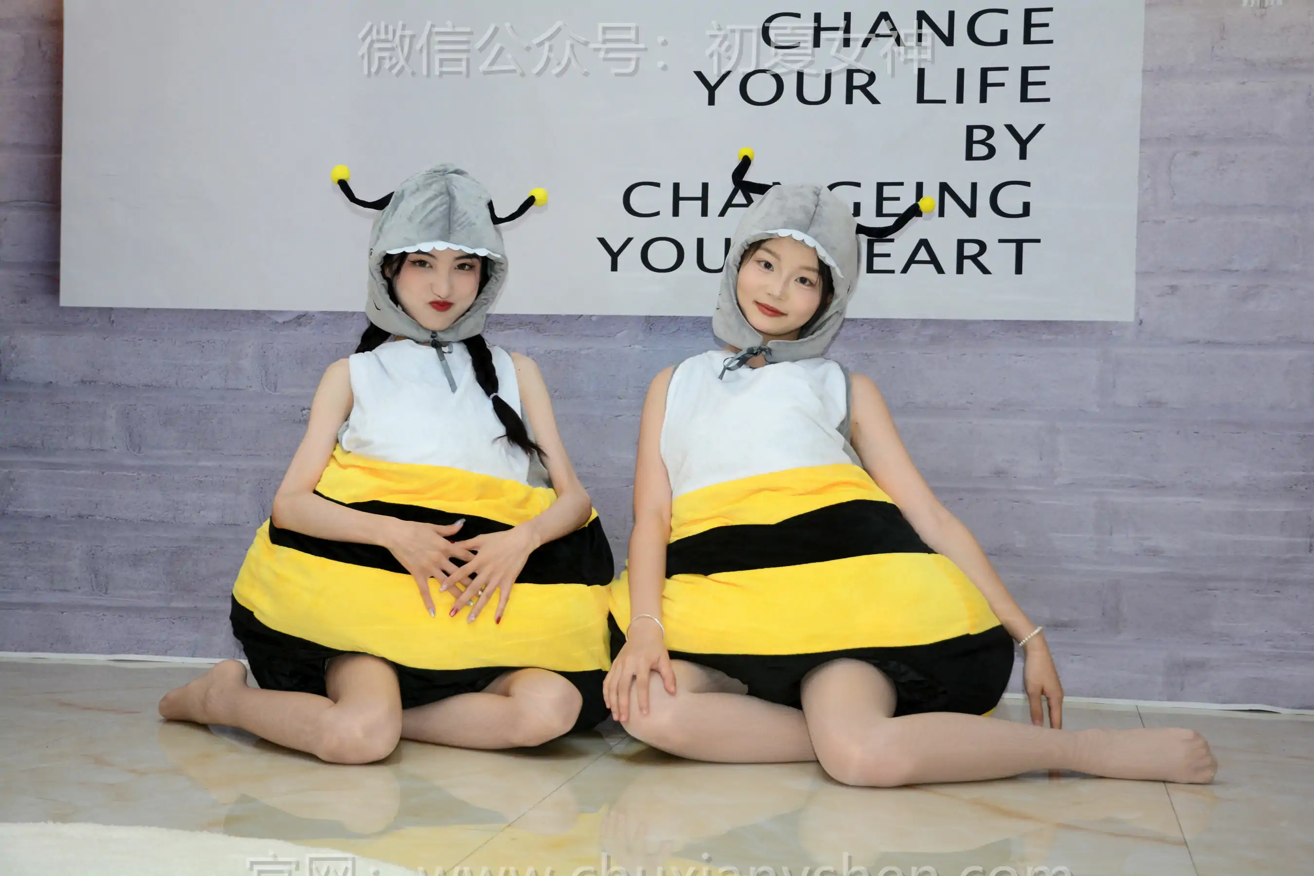 初夏女神 No.271 柒柒&双双 两只小蜜蜂