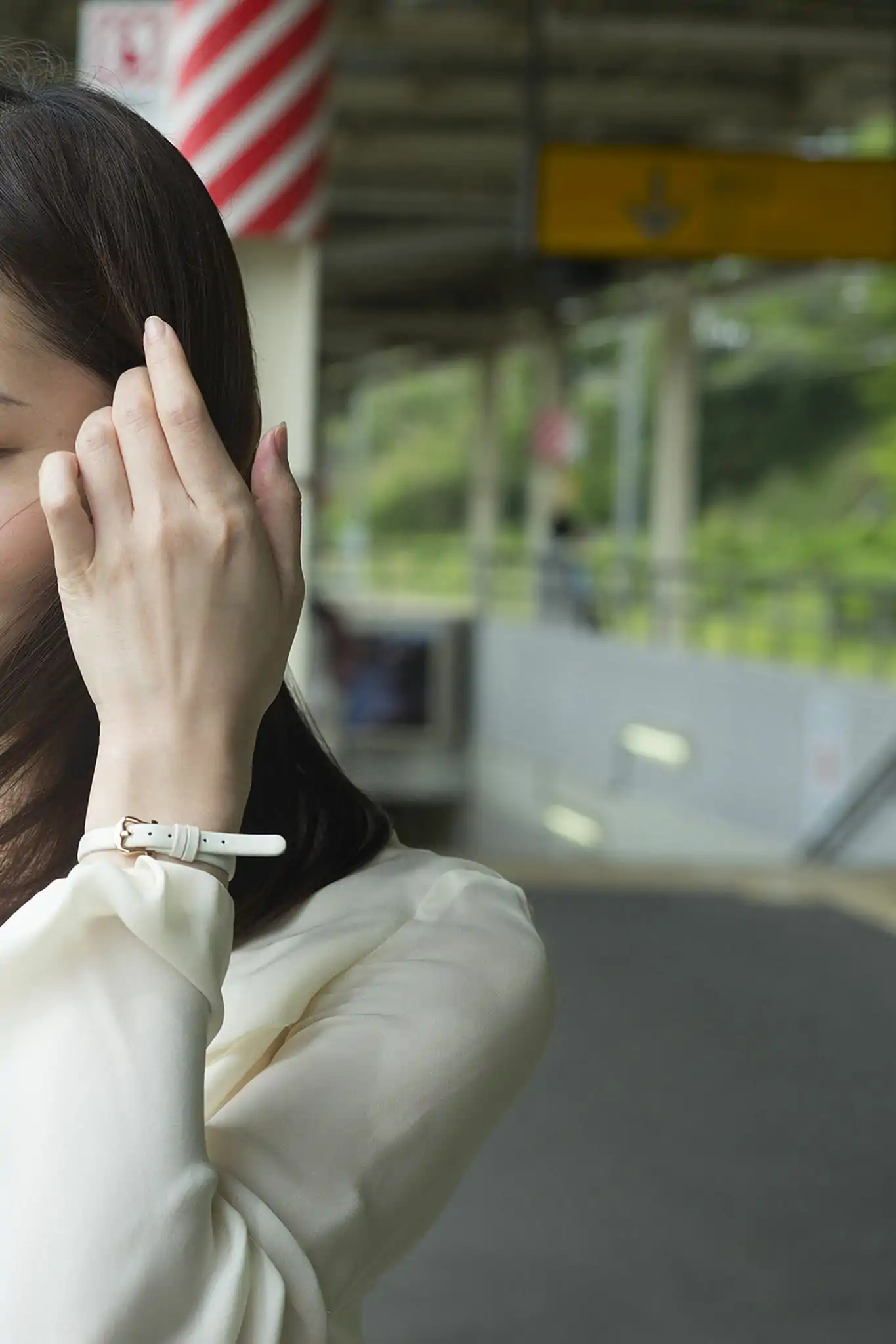 塩地美澄 - 日本一SEXYな美女アナと温泉旅