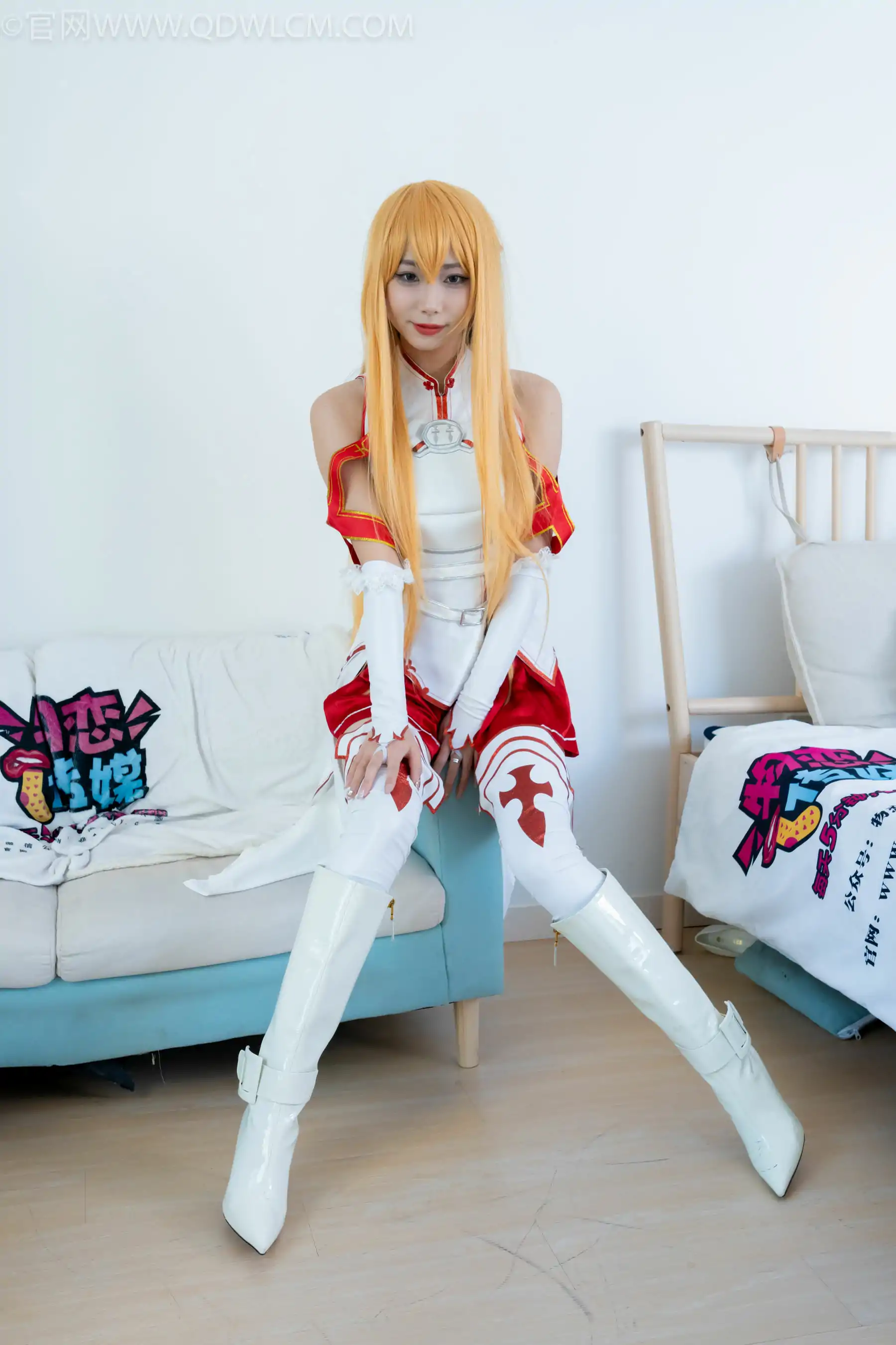 物恋传媒 No.2340 泡泡 - cos亚丝娜、长靴、袜套、薄肉丝