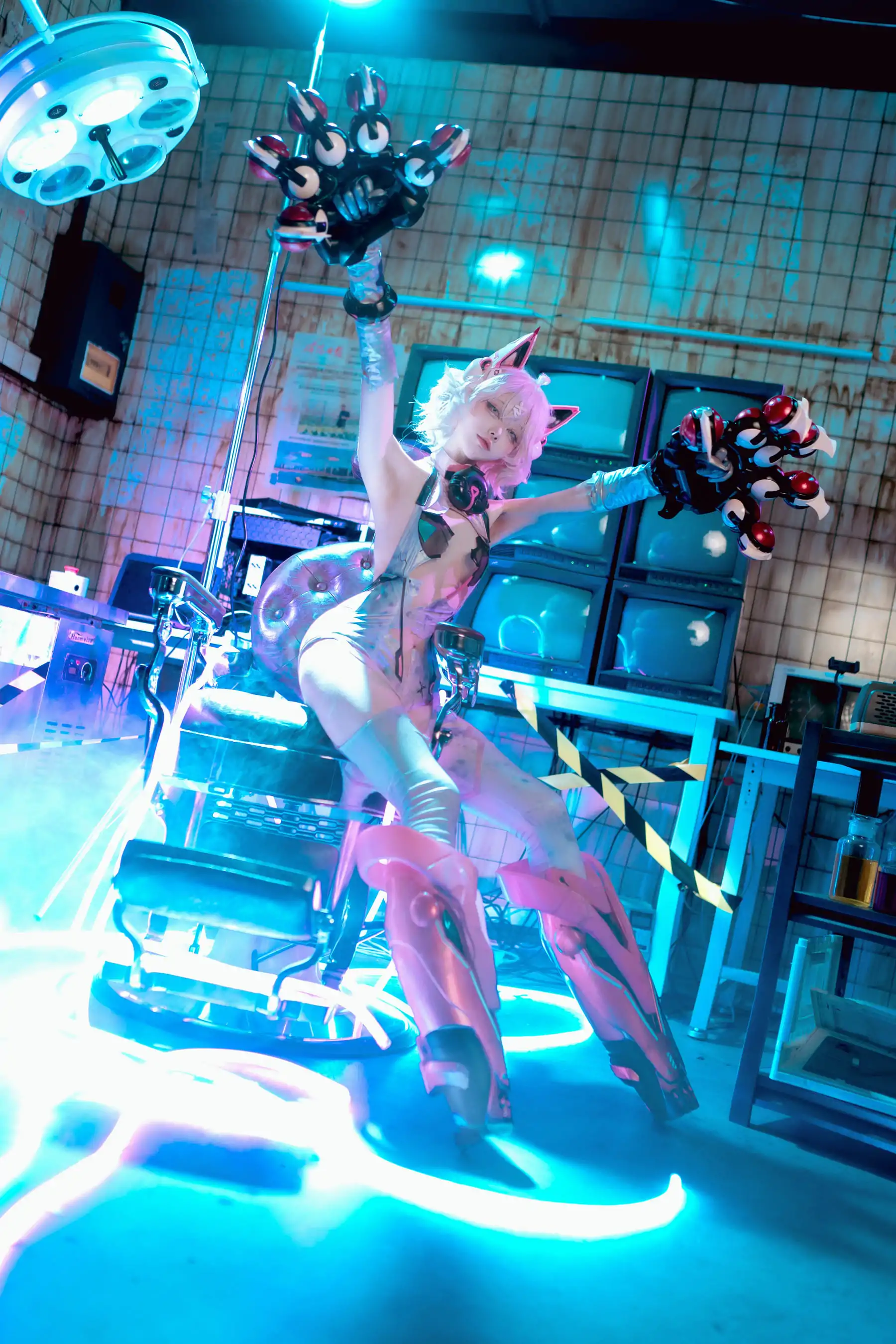 安食Ajiki - 交错战线 绯猁