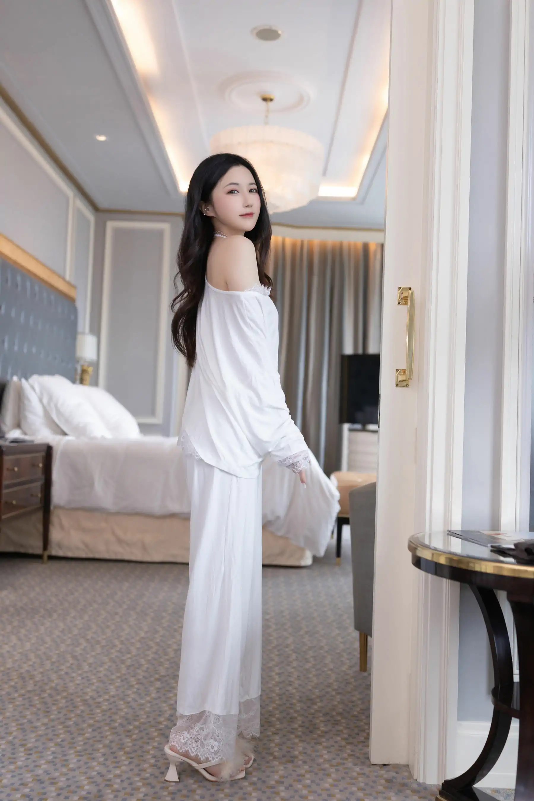 鱼子酱 - 温柔姐姐