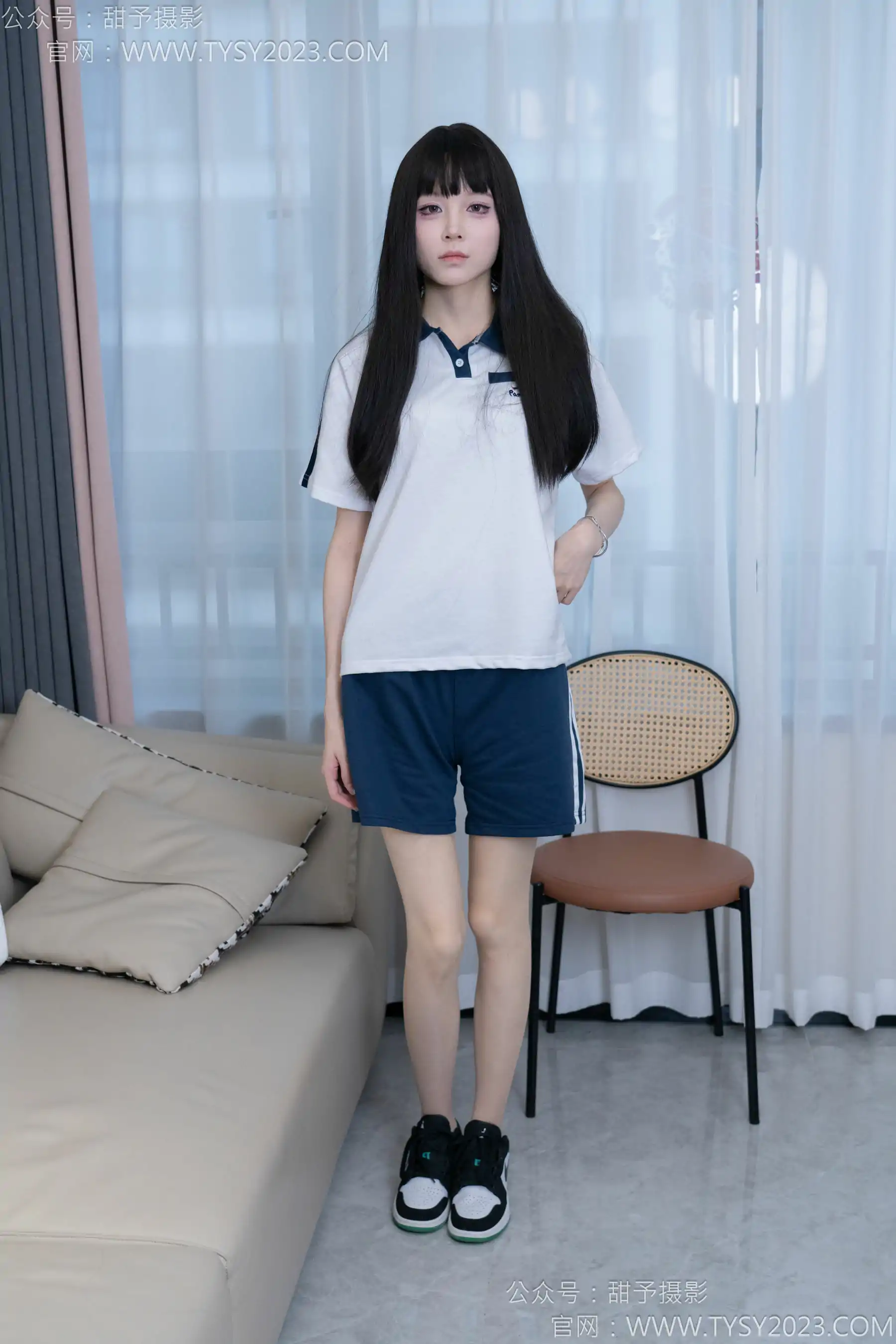 甜予摄影 No.176 珞珞 - 板鞋、薄肉丝