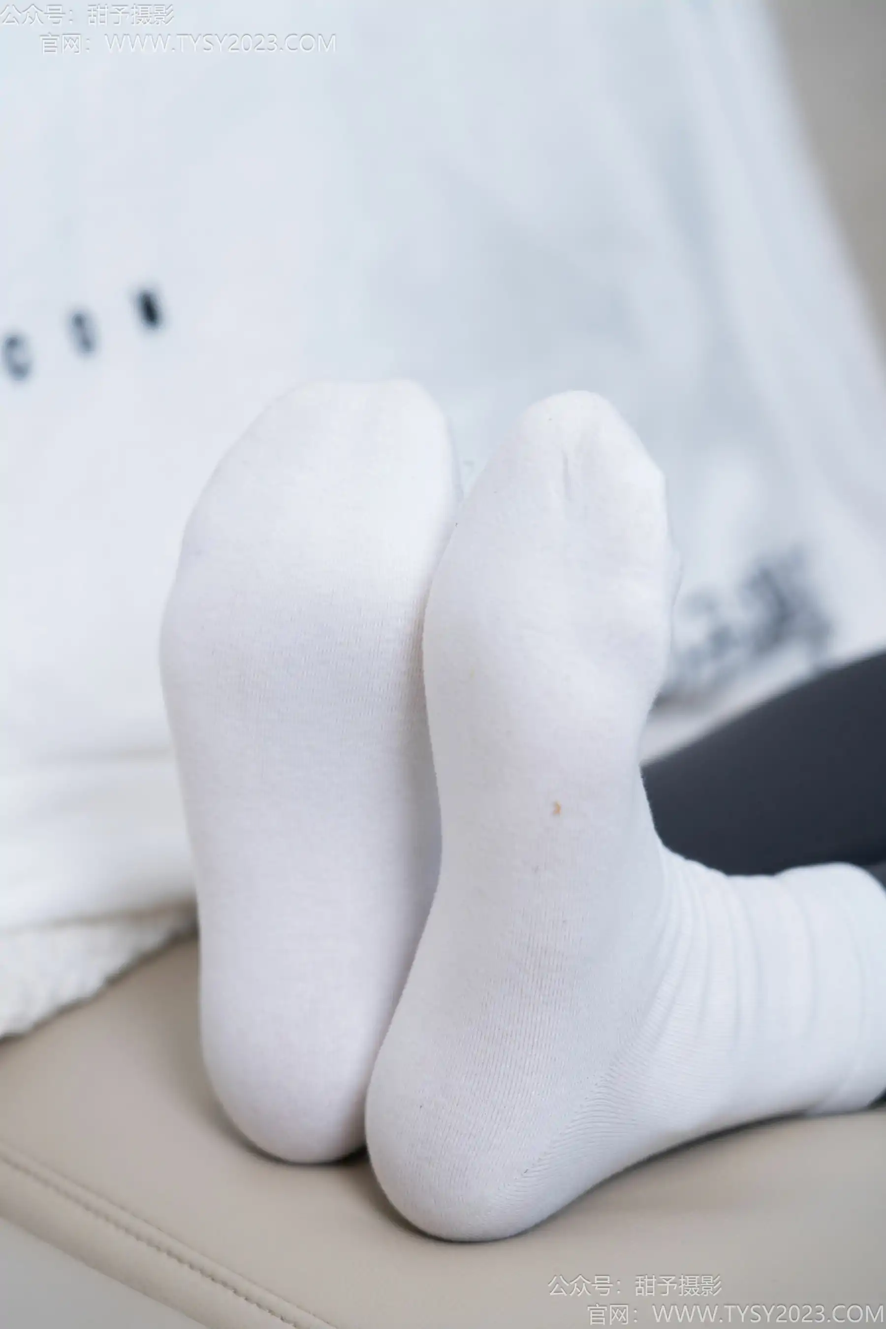 甜予摄影 No.192 澜澜 - 高跟鞋、白棉袜、裸足