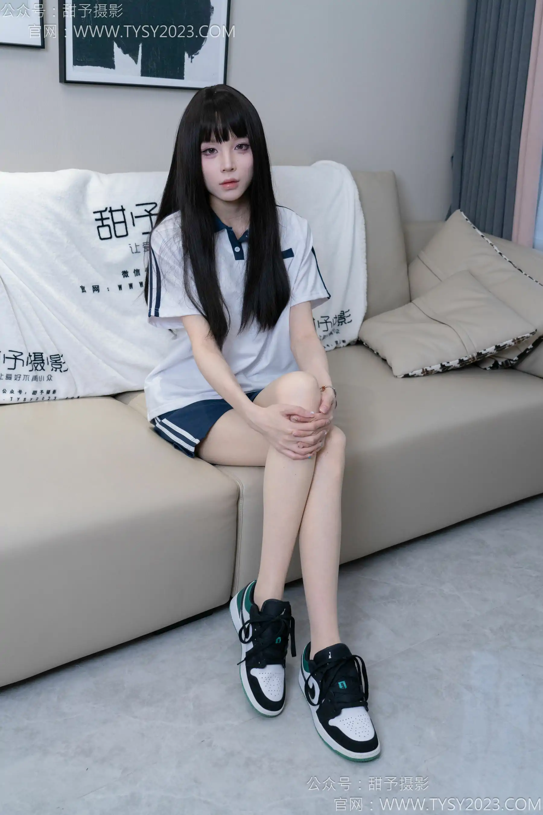 甜予摄影 No.176 珞珞 - 板鞋、薄肉丝