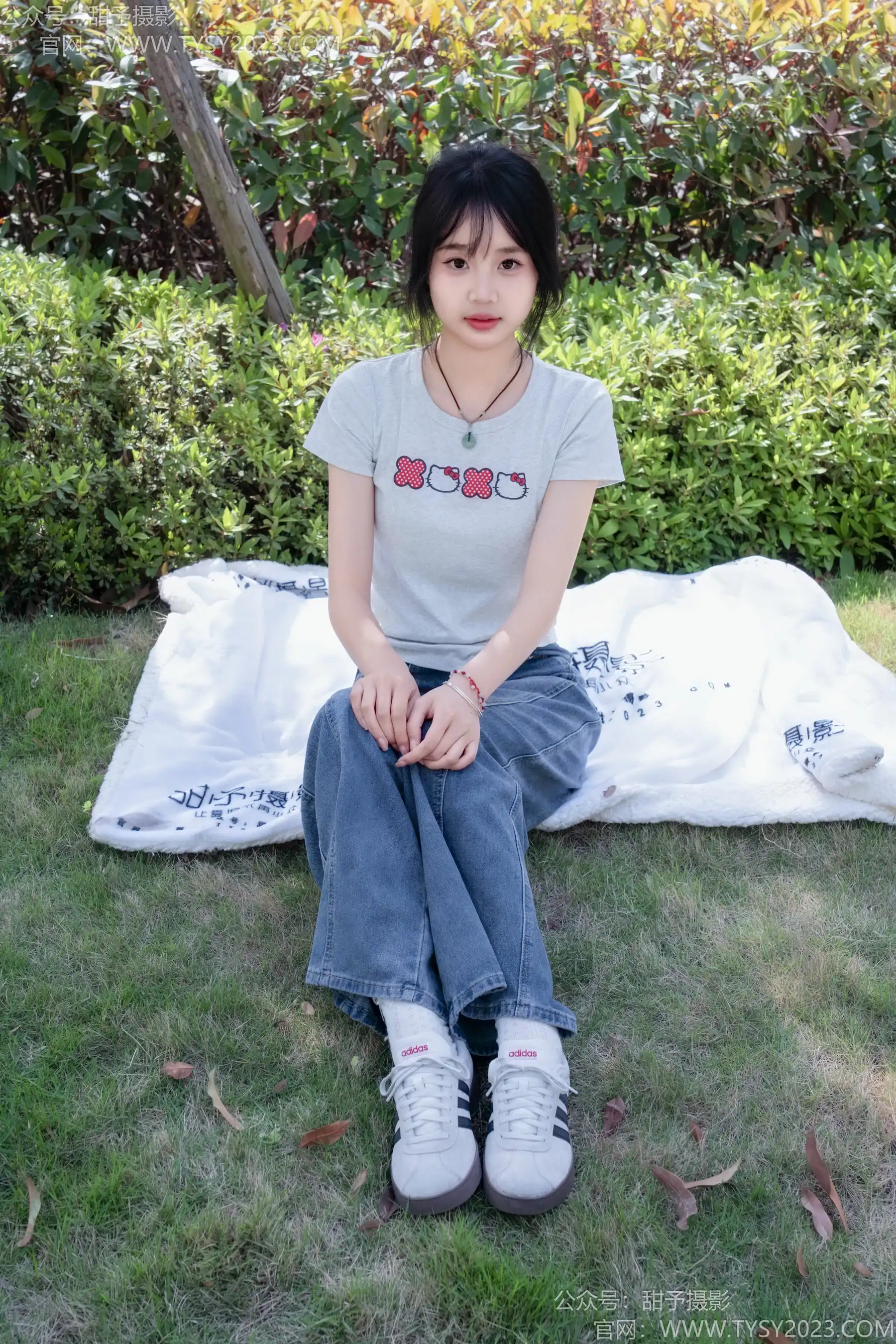 甜予摄影 No.194 小橙子 - 板鞋、白棉袜、裸足