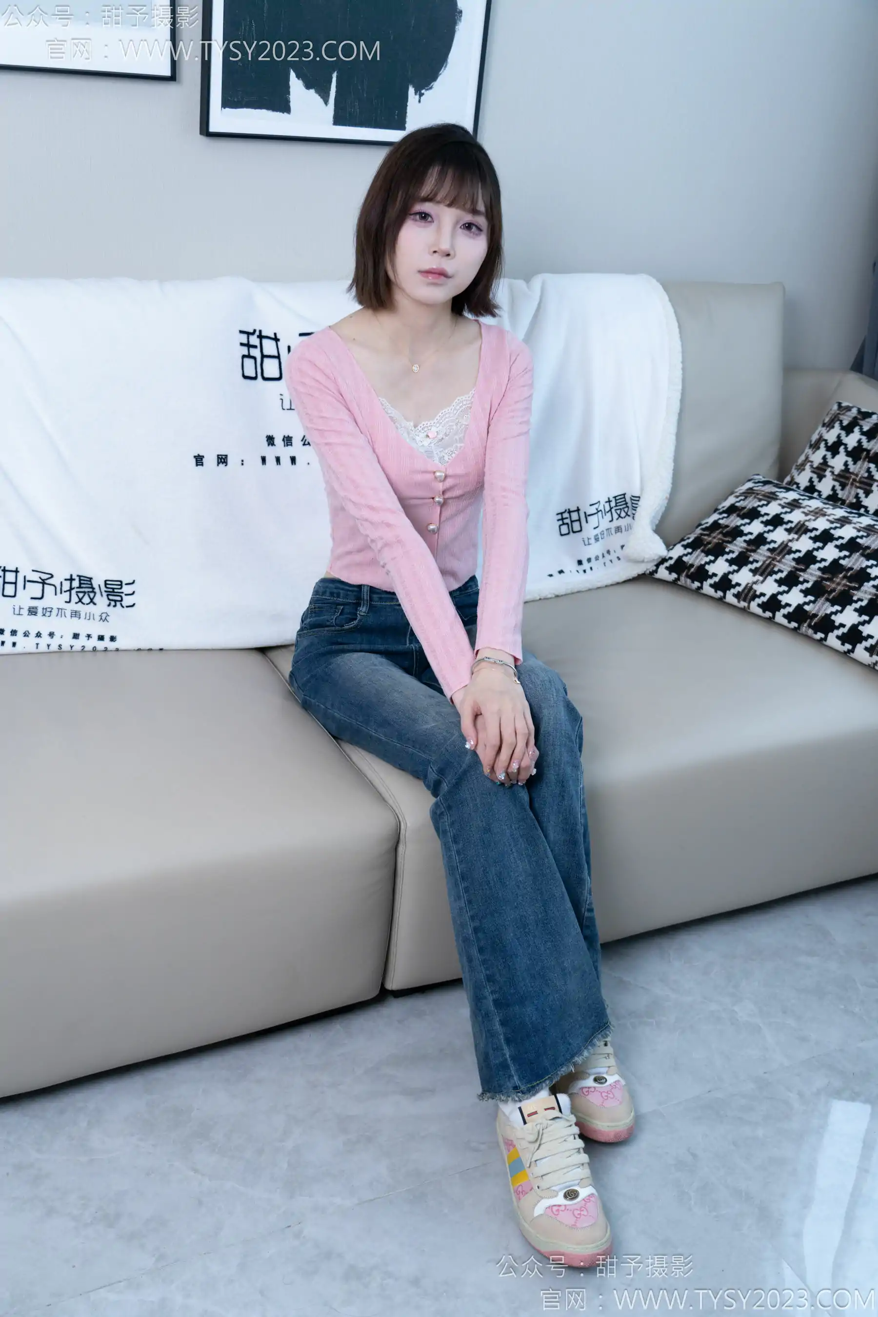 甜予摄影 No.170 珞珞 - 板鞋、白棉袜、裸足