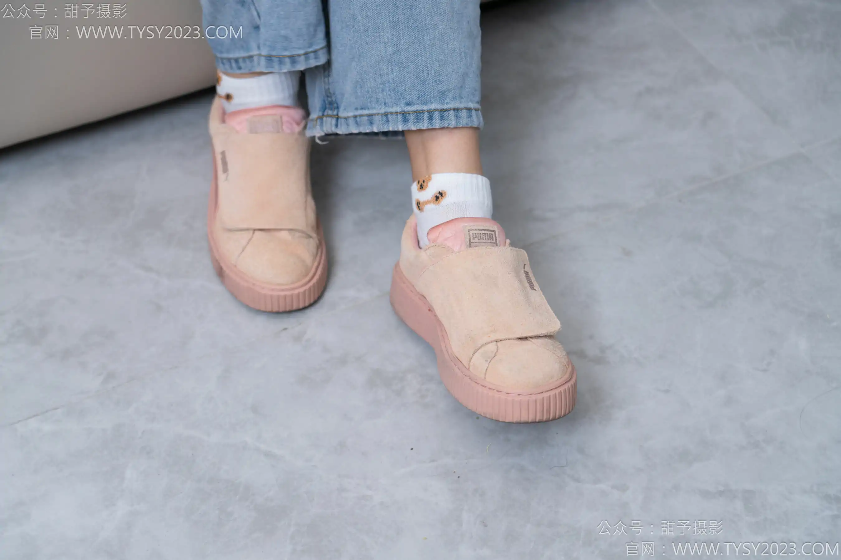 甜予摄影 No.163 娃娃 - 板鞋、白棉袜、裸足