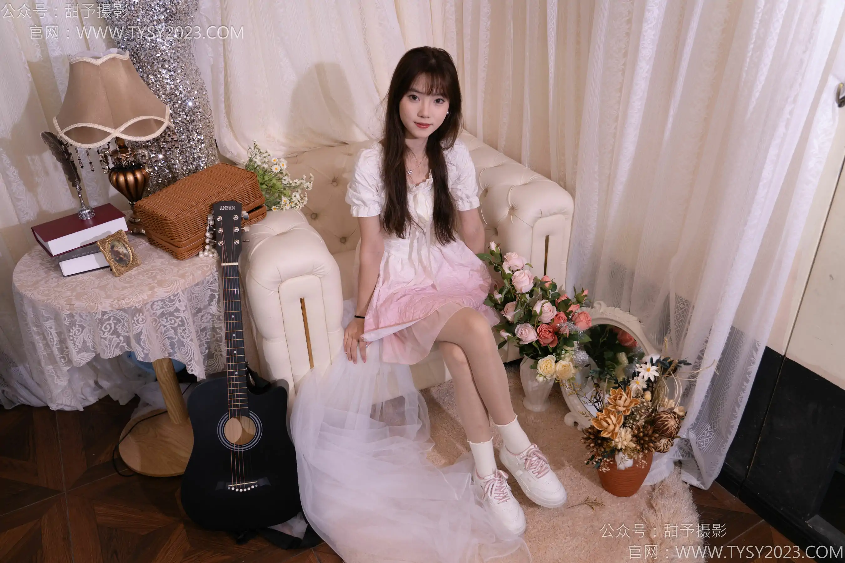 甜予摄影 No.177 璇璇 - 板鞋、白棉袜、薄肉丝
