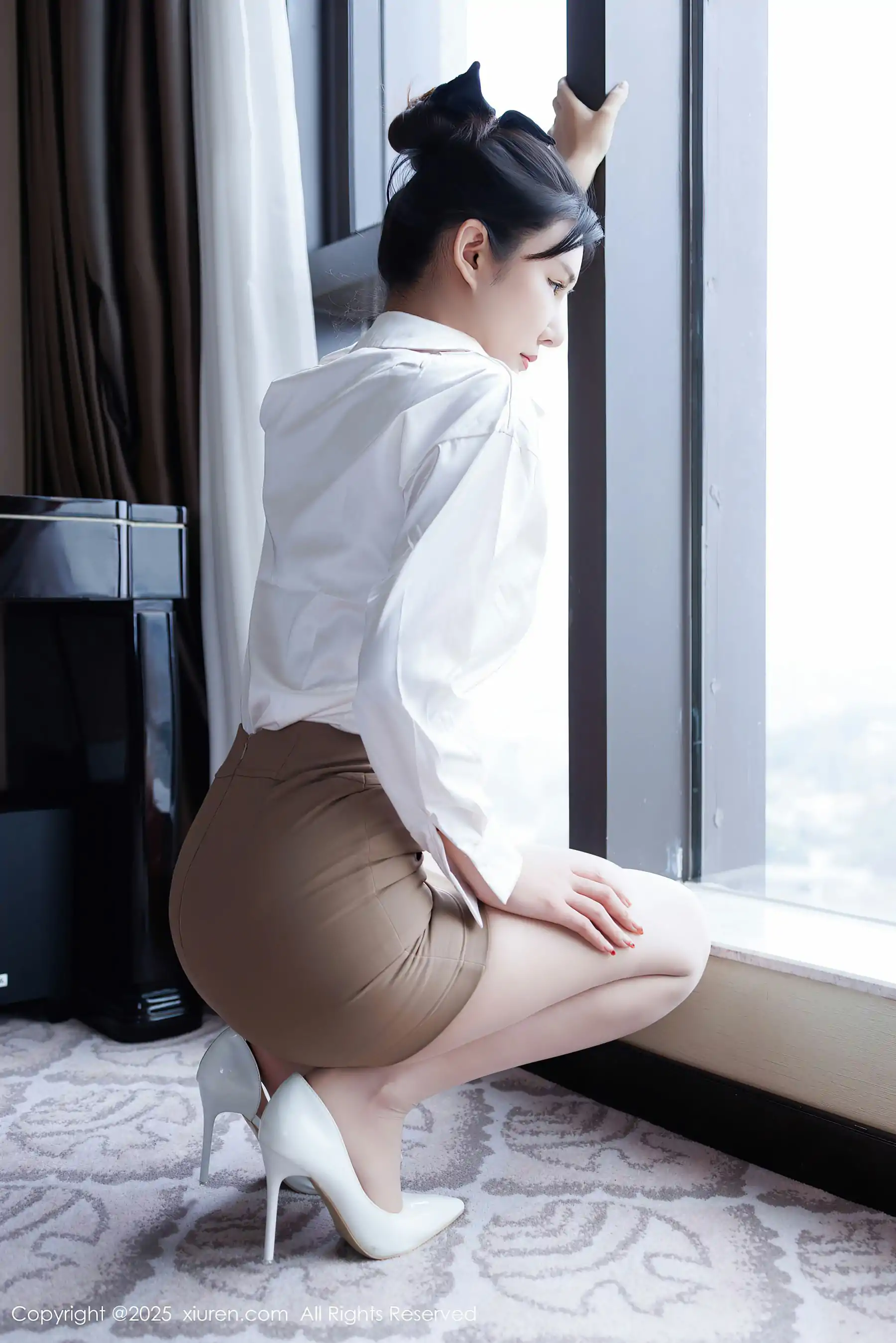 [秀人XiuRen] 2025.07.14 No.10543 艺艺yiyi