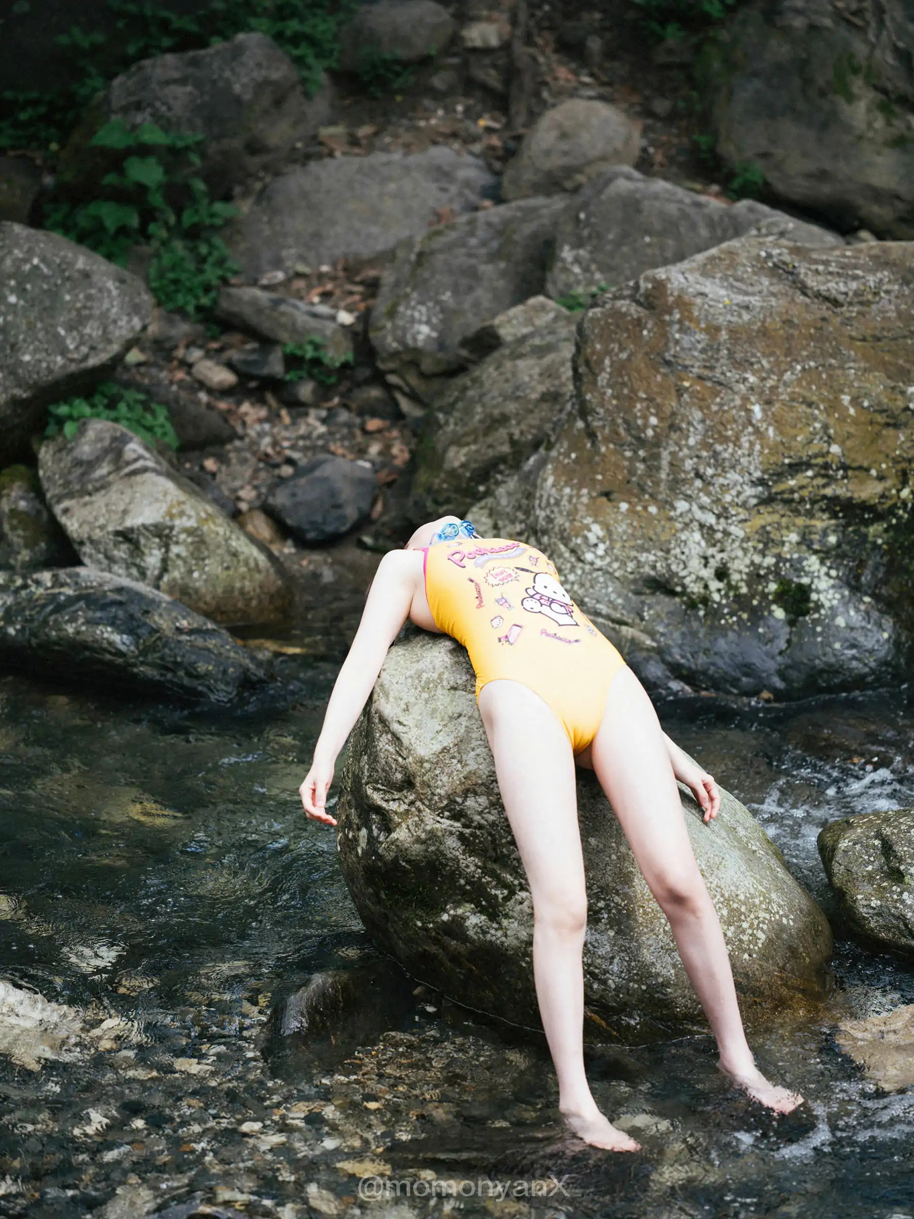 NAGISA魔物喵 - 夏の小川