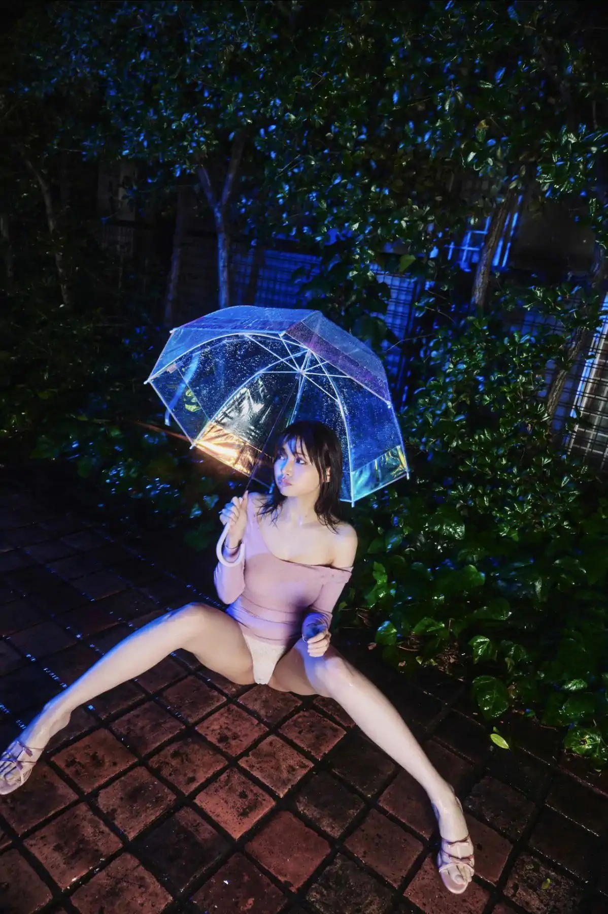 FRIDAY GOLD 似鳥沙也加 A to Z vol.18