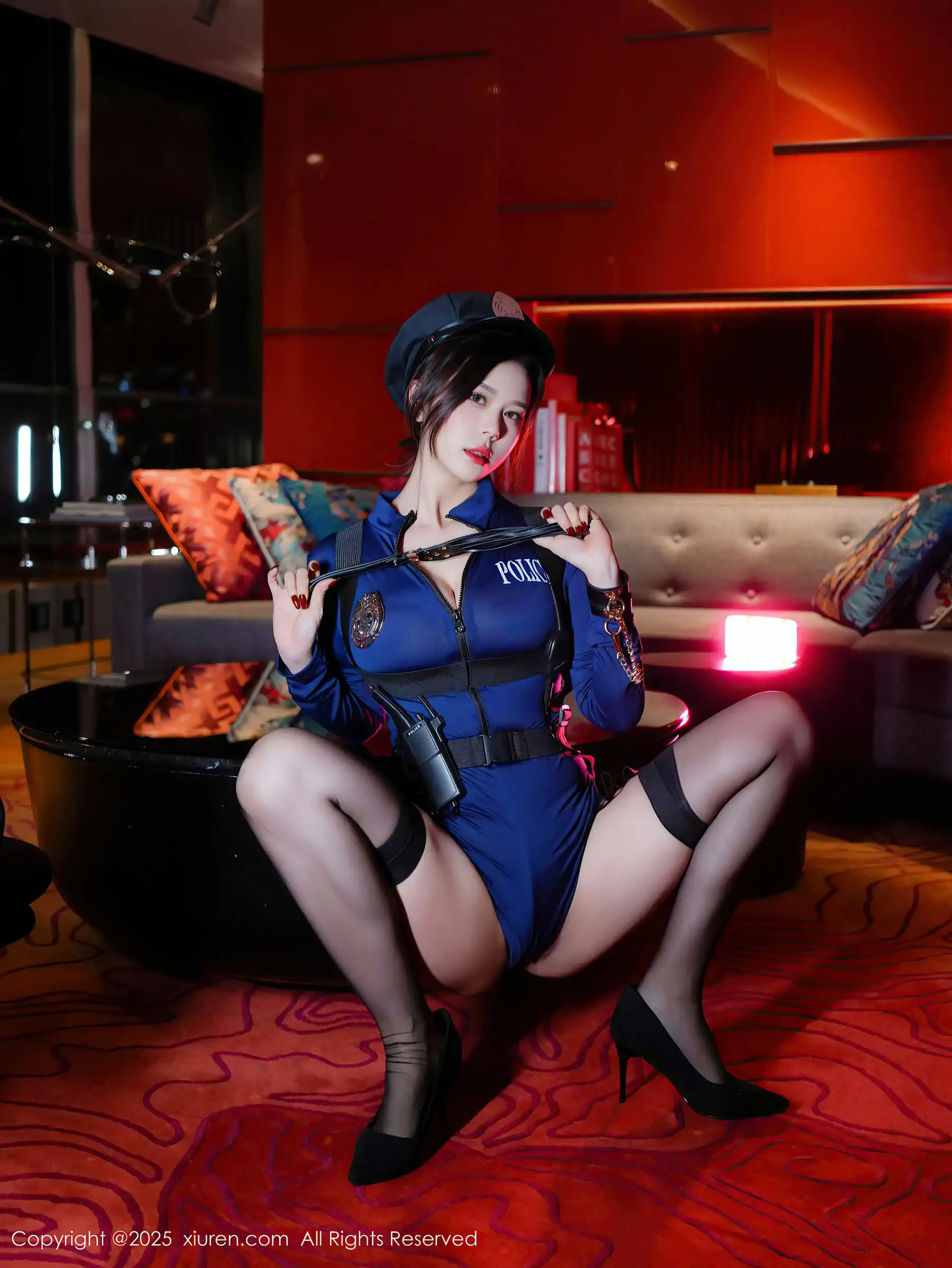 [秀人XiuRen] 2025.07.22 No.10569 玫瑰我爱你