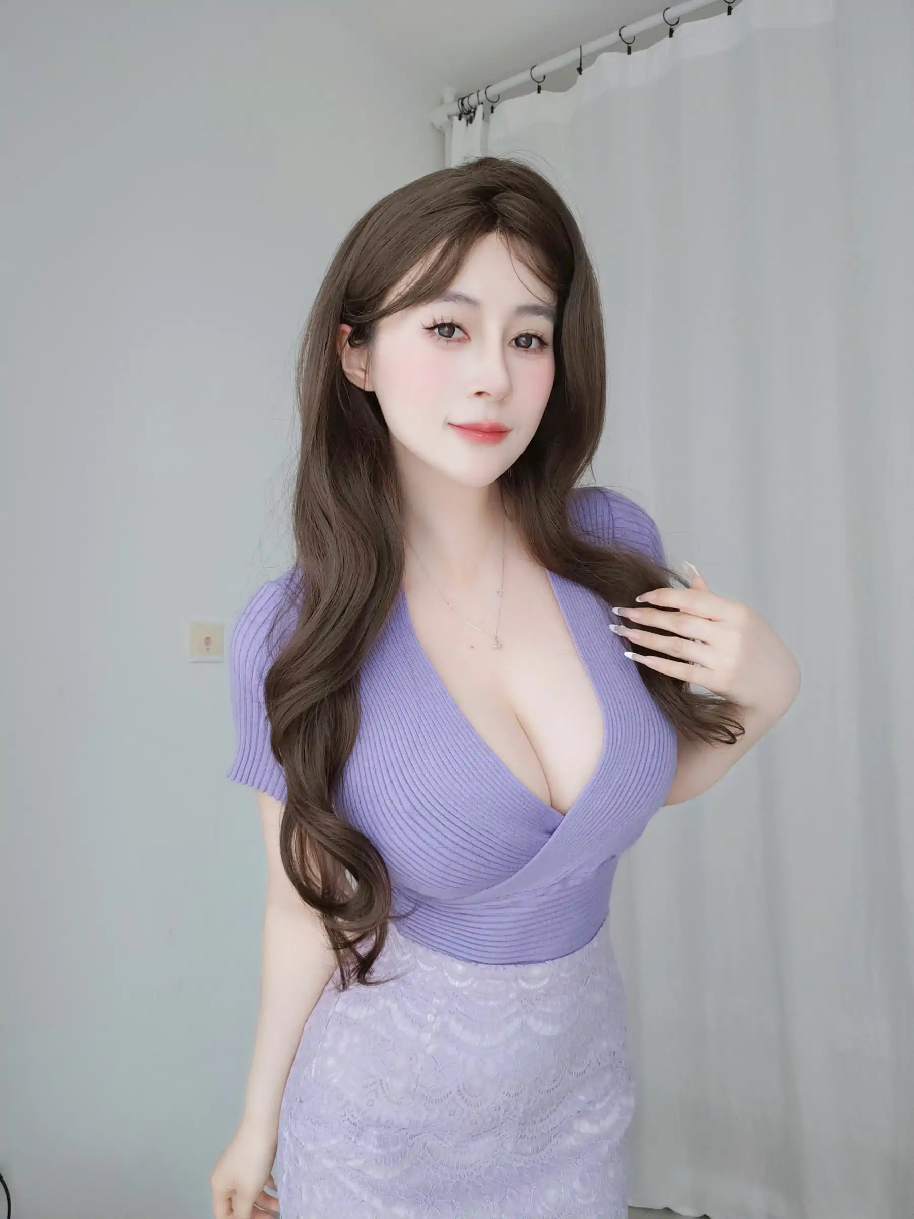 Coser小姐姐 白银 [fantia] 2024.10.26 紫色の奥さん