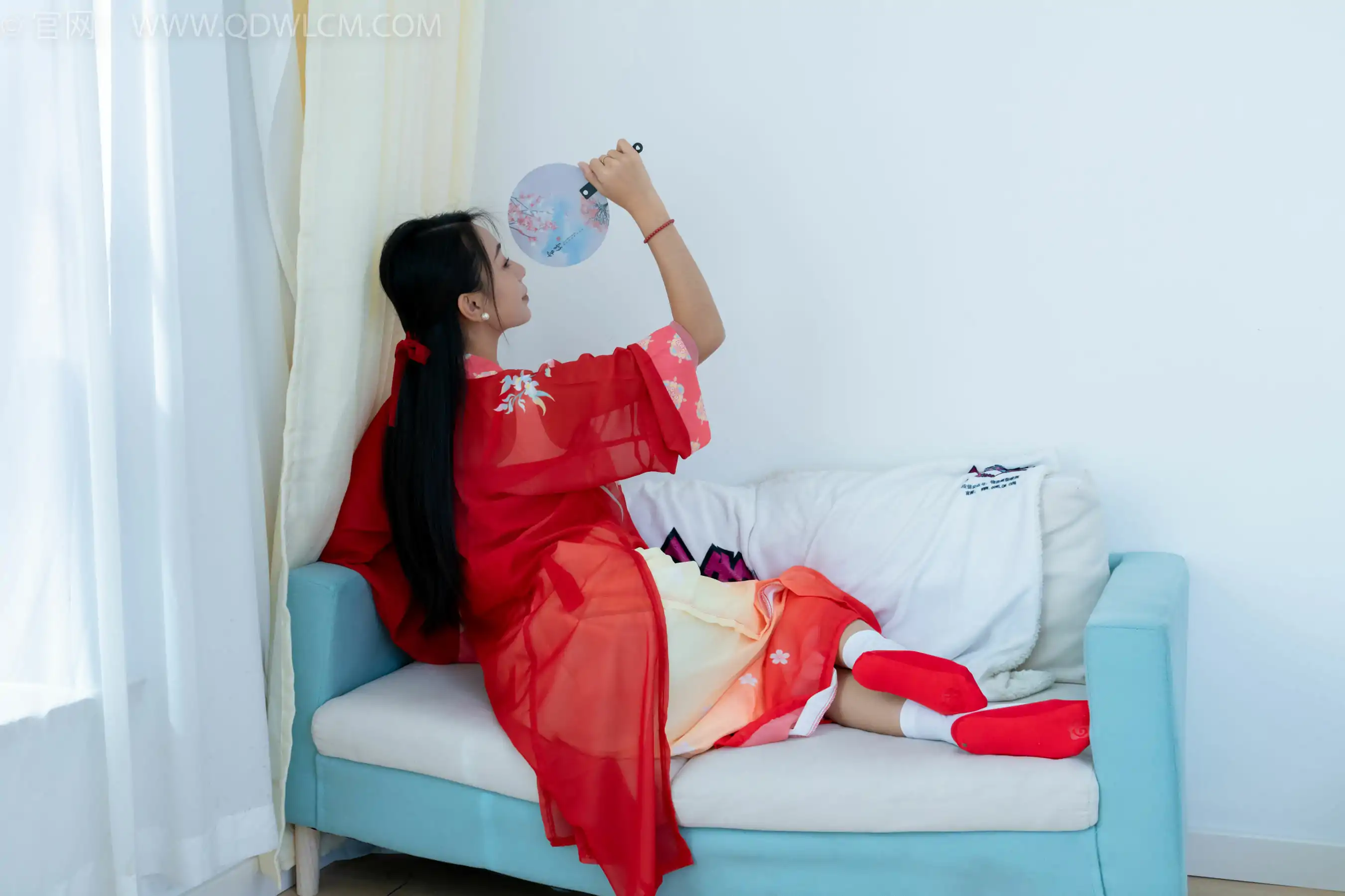 物恋传媒 No.2386 岚岚 - 布鞋、短白丝、红色船袜、汉服