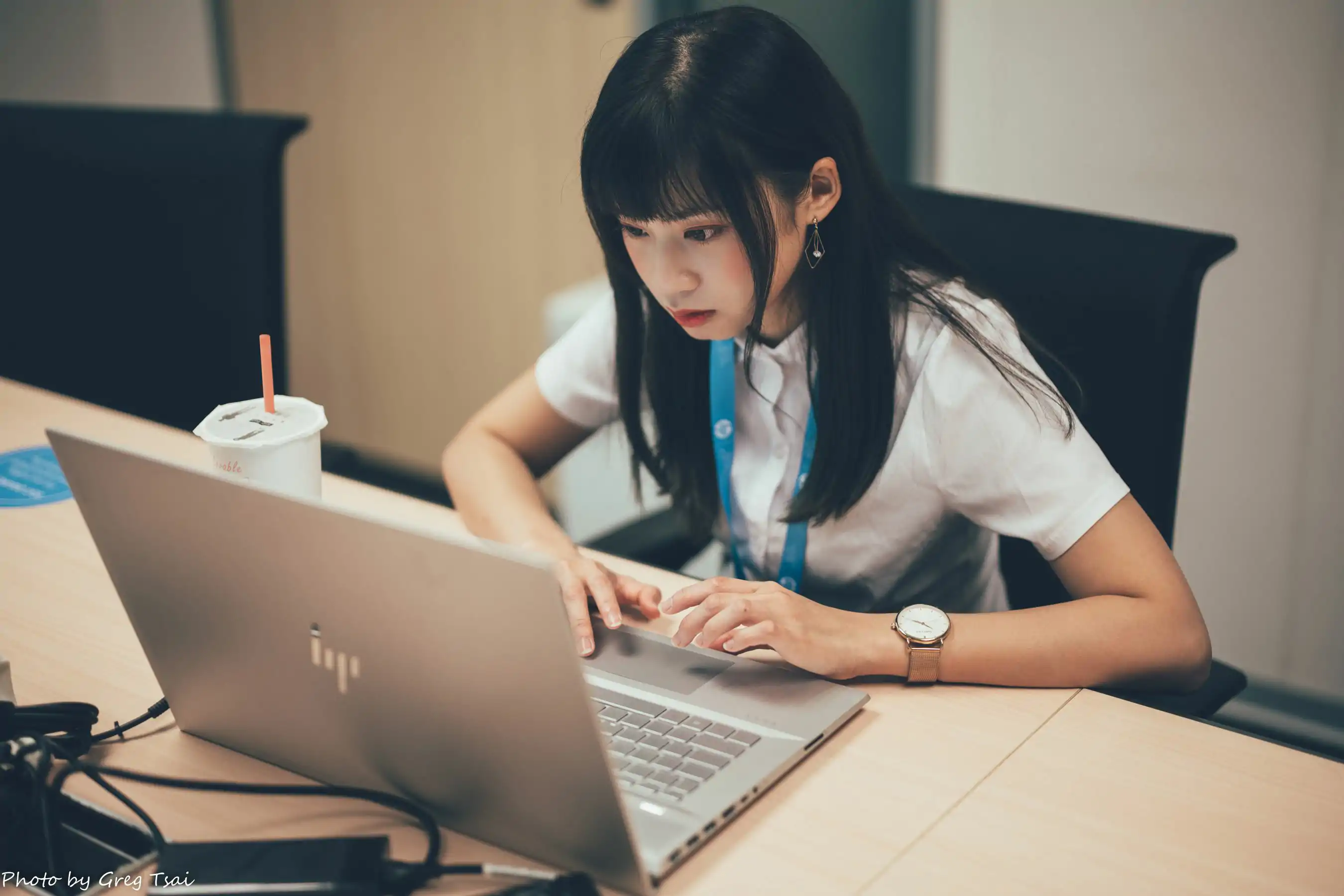 若颖 - Office lady