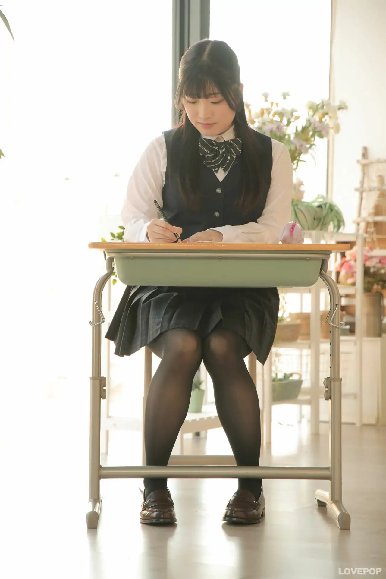 [LOVEPOP] Sumire Niibo 新穂純麗 Photoset 02