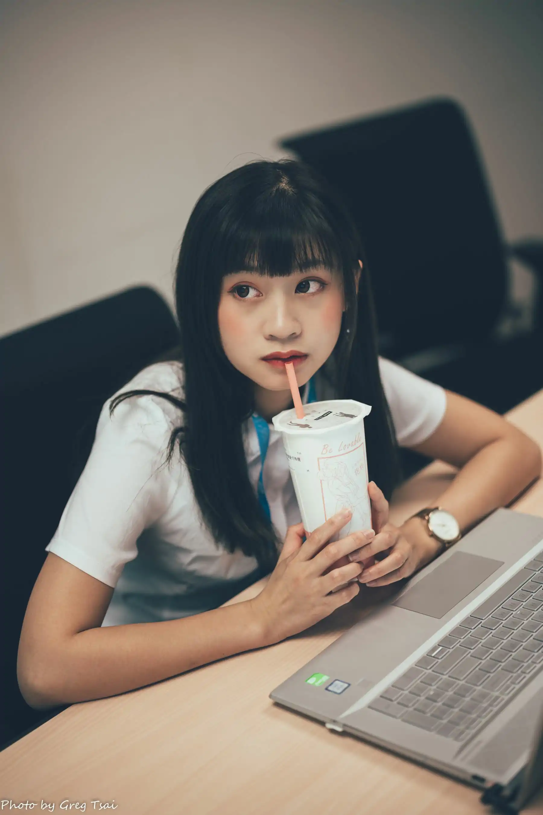 若颖 - Office lady