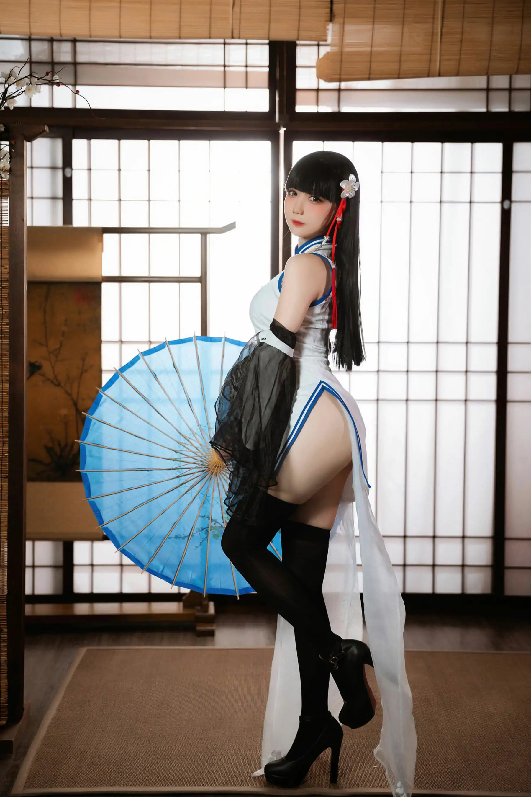 焖焖碳 - 碧蓝航线 逸仙