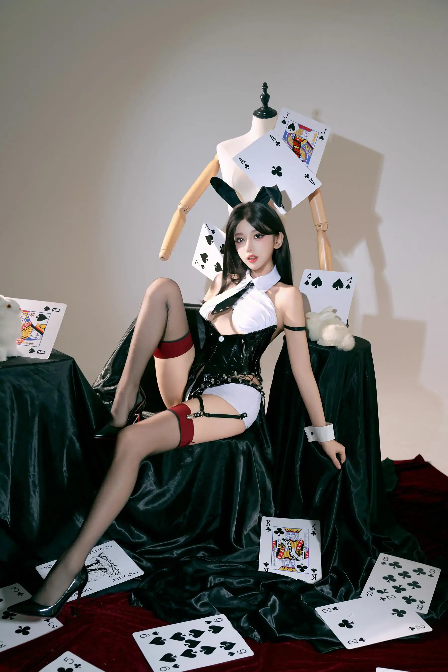 斗鱼米线线sama 写真 - 卡牌兔女郎