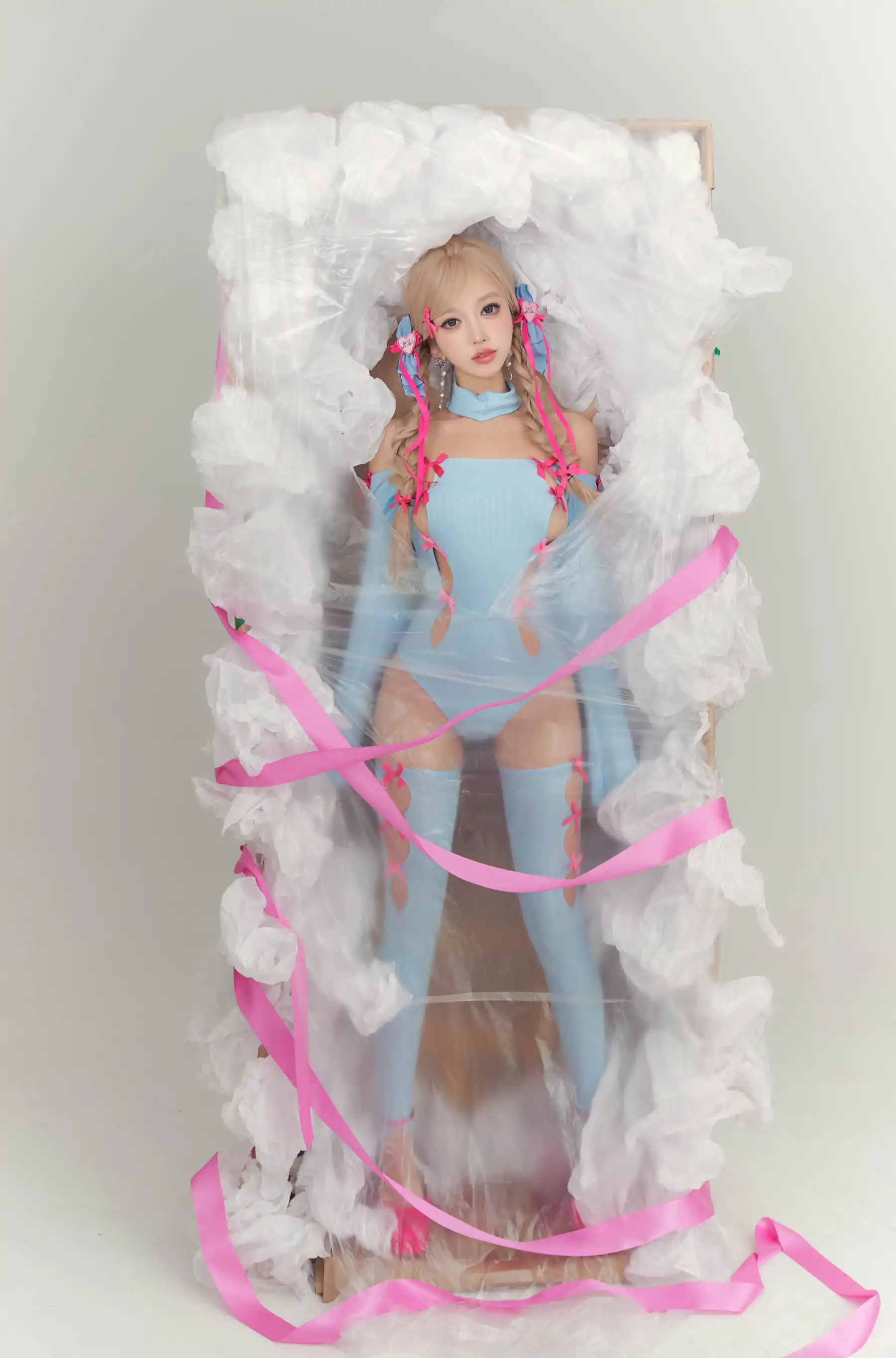 斗鱼米线线sama 写真 - 异世界玩偶