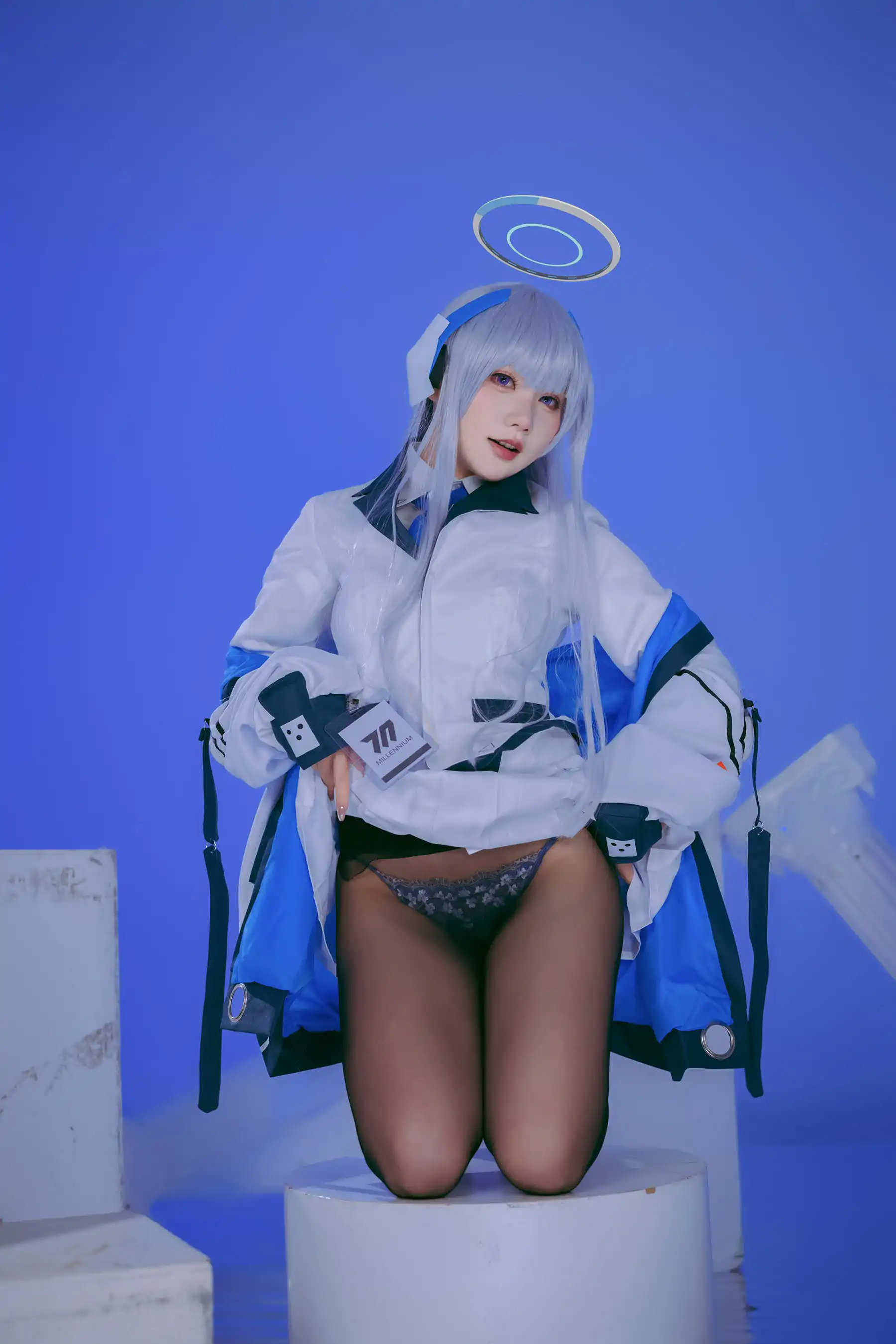 是一只熊仔吗 - 潮乃亚 蔚蓝档案