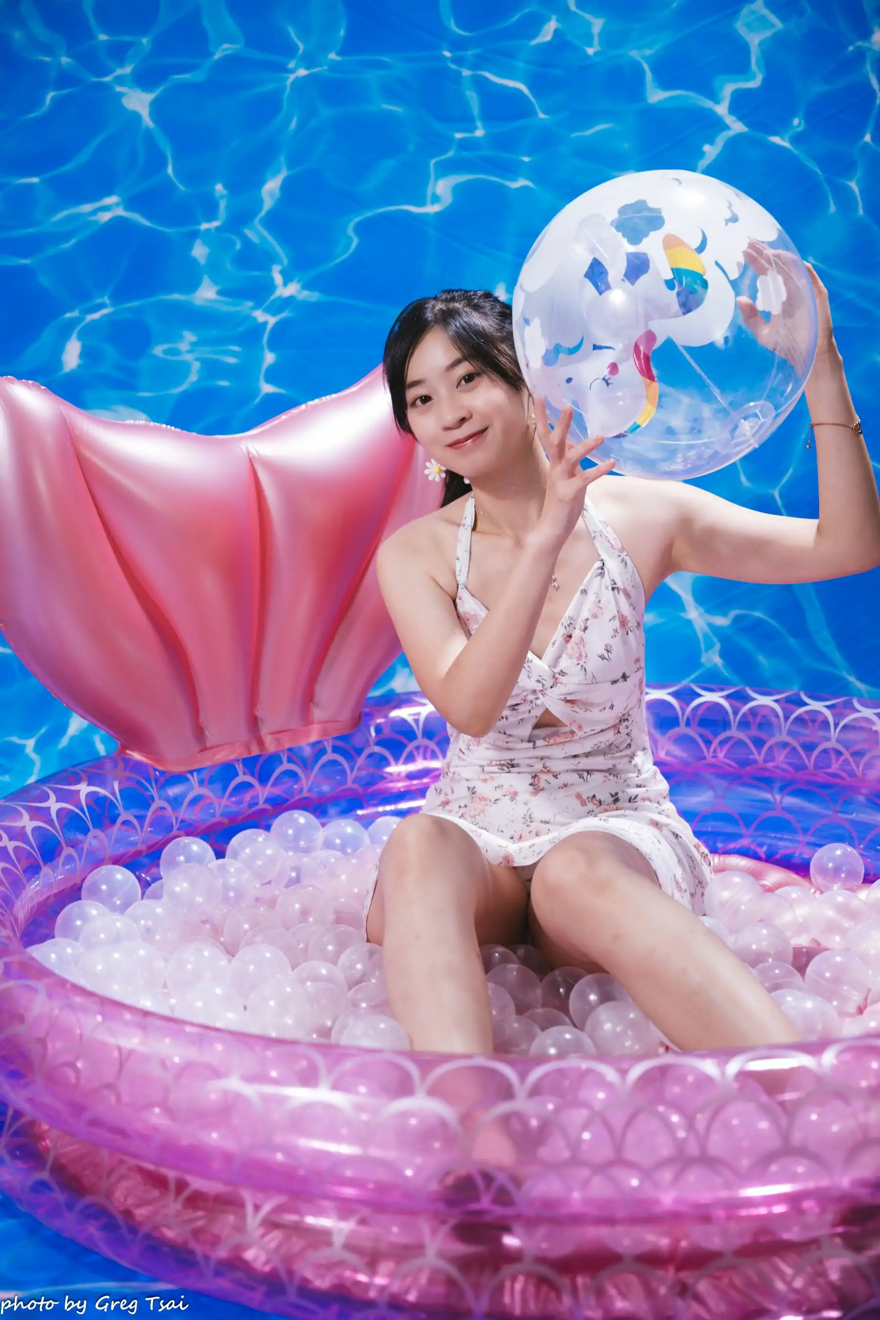 若颖 - 泳池