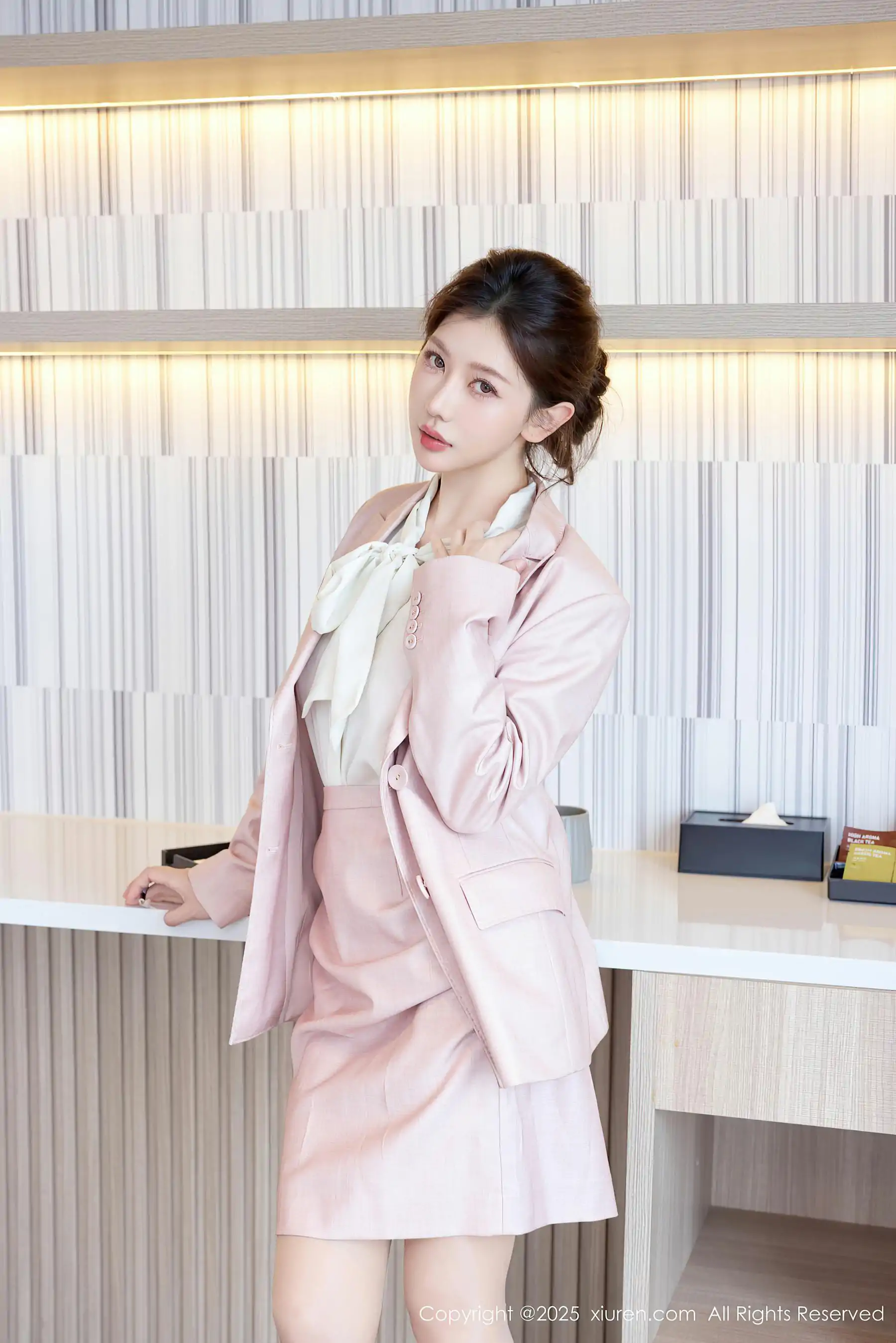 [秀人XiuRen] 2025.09.04 No.10728 尹甜甜