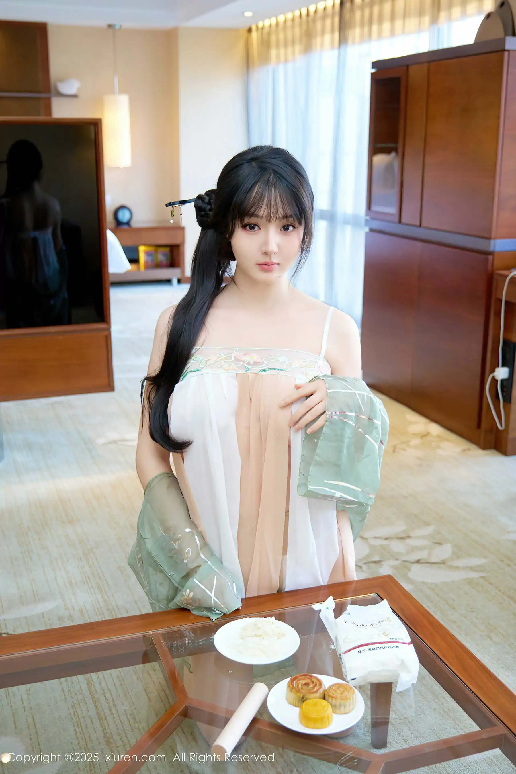 [秀人XiuRen] 2025.09.28 No.10818 沈南汐RuRu