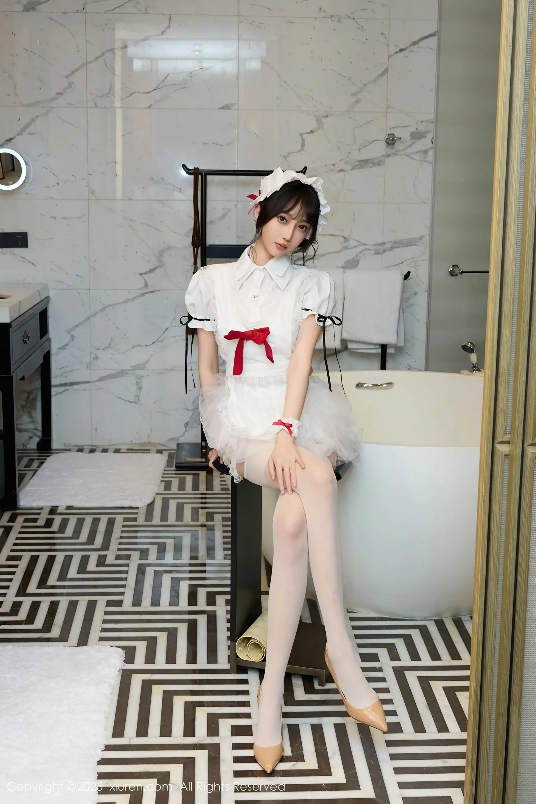 [秀人XiuRen] 2025.09.29 No.10827 玥儿玥er