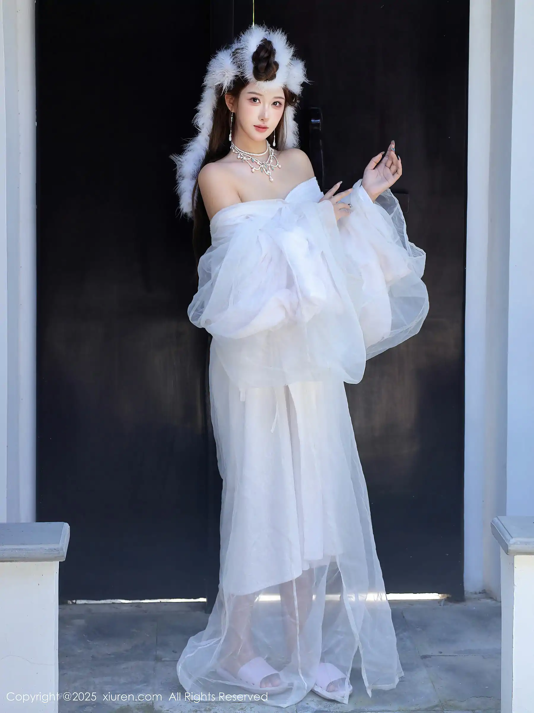 [秀人XiuRen] 2025.10.09 No.10843 金允希Yuki