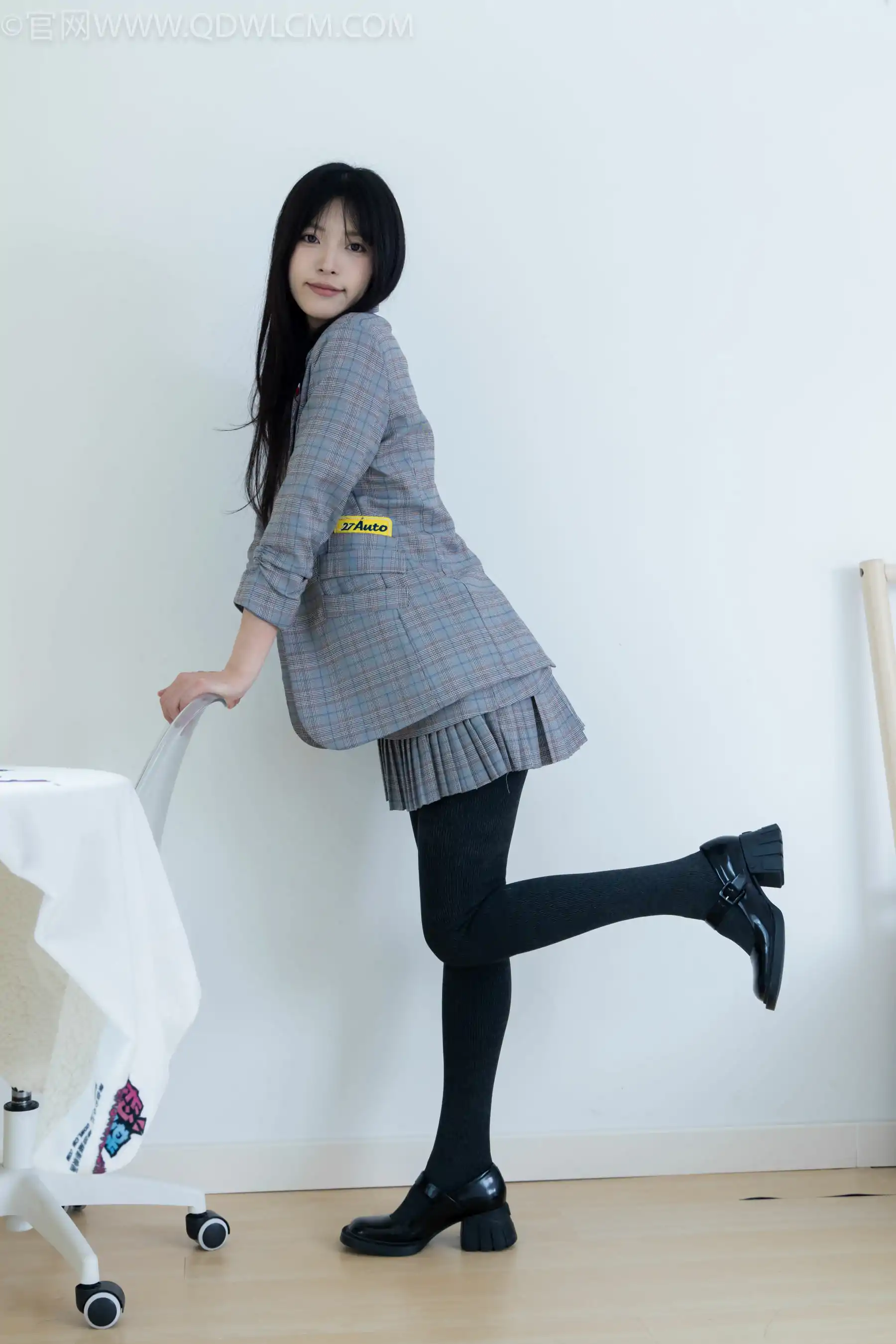 物恋传媒 No.2479 茯苓 - 皮鞋、厚灰连裤棉袜