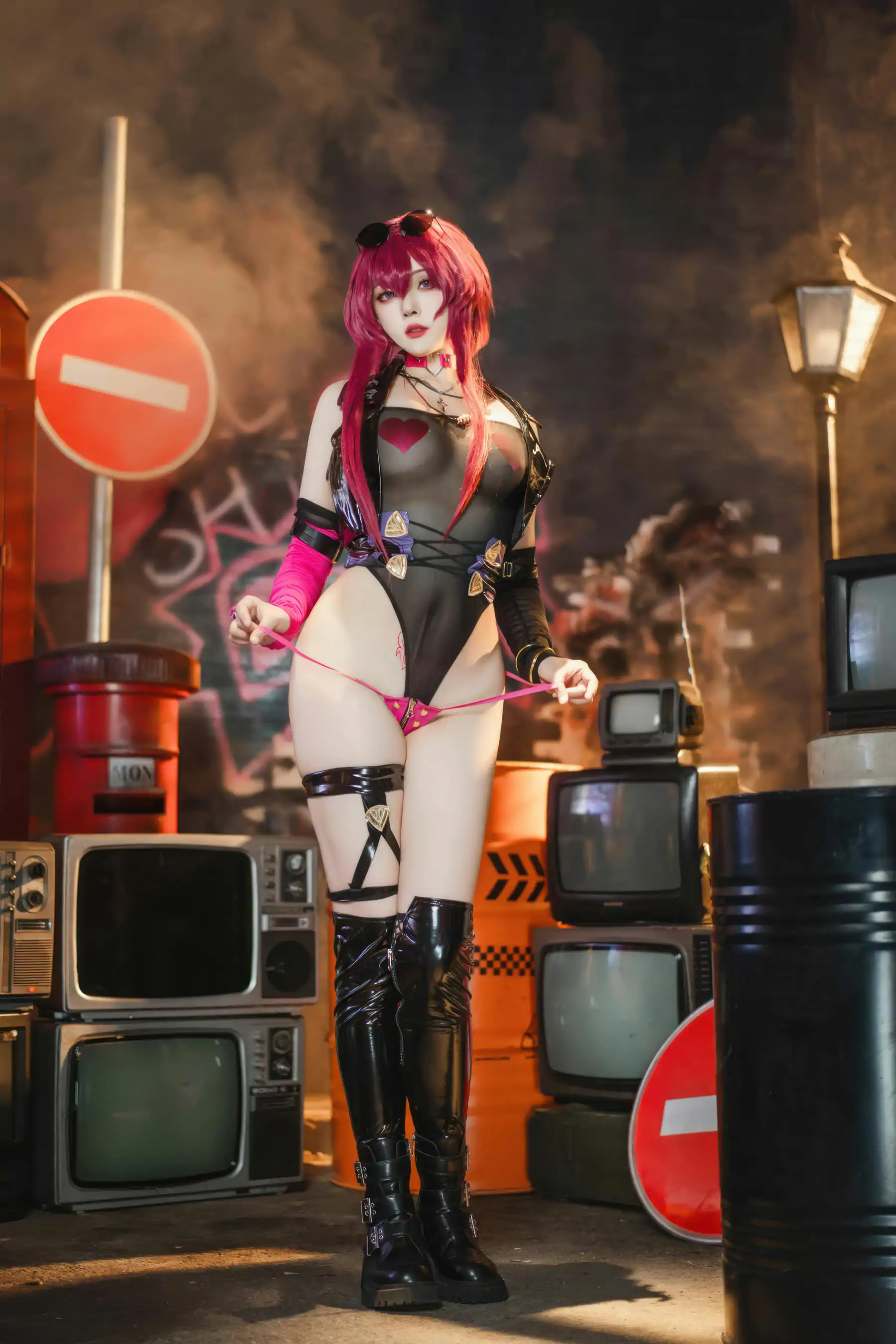 Natsuko夏夏子 - 崩坏 星穹铁道 卡芙卡 dishwasher同人