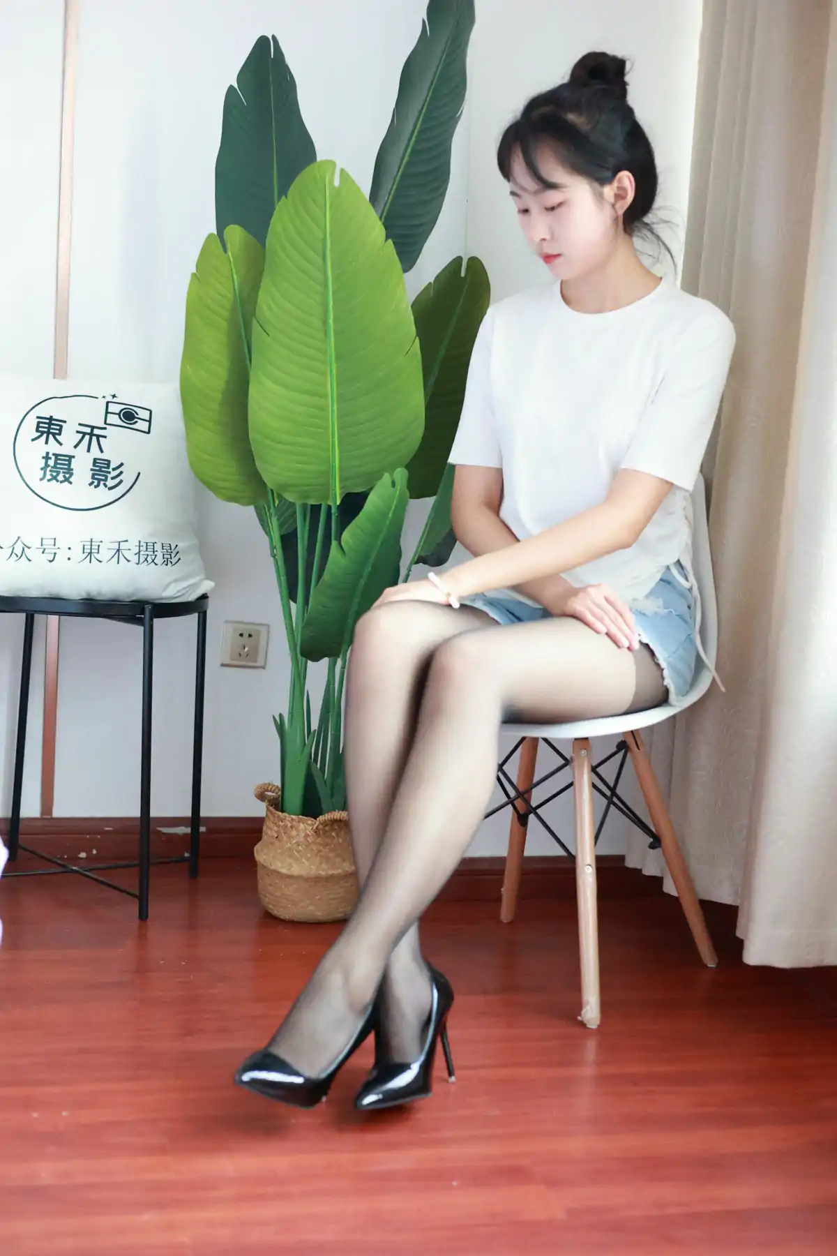三禾摄影 No.012 牛仔热裤 高跟 长丝