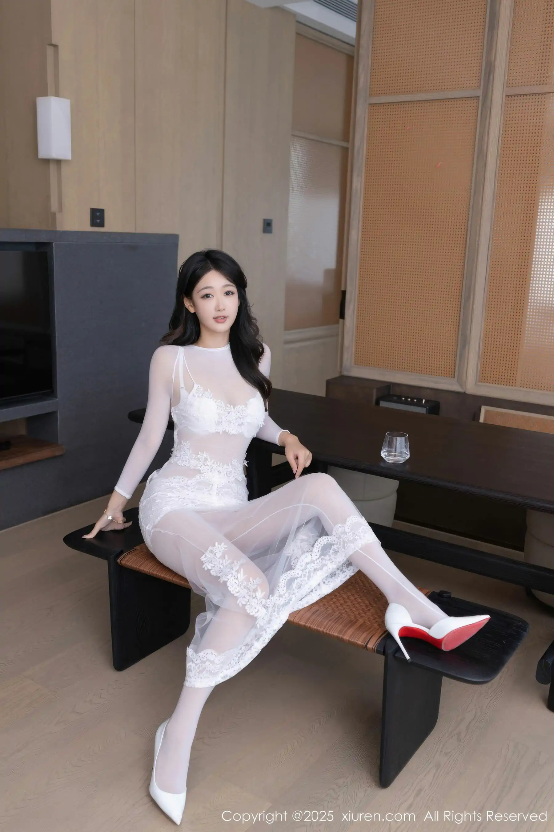 [秀人XiuRen] 2025.10.20 No.10892 唐安琪