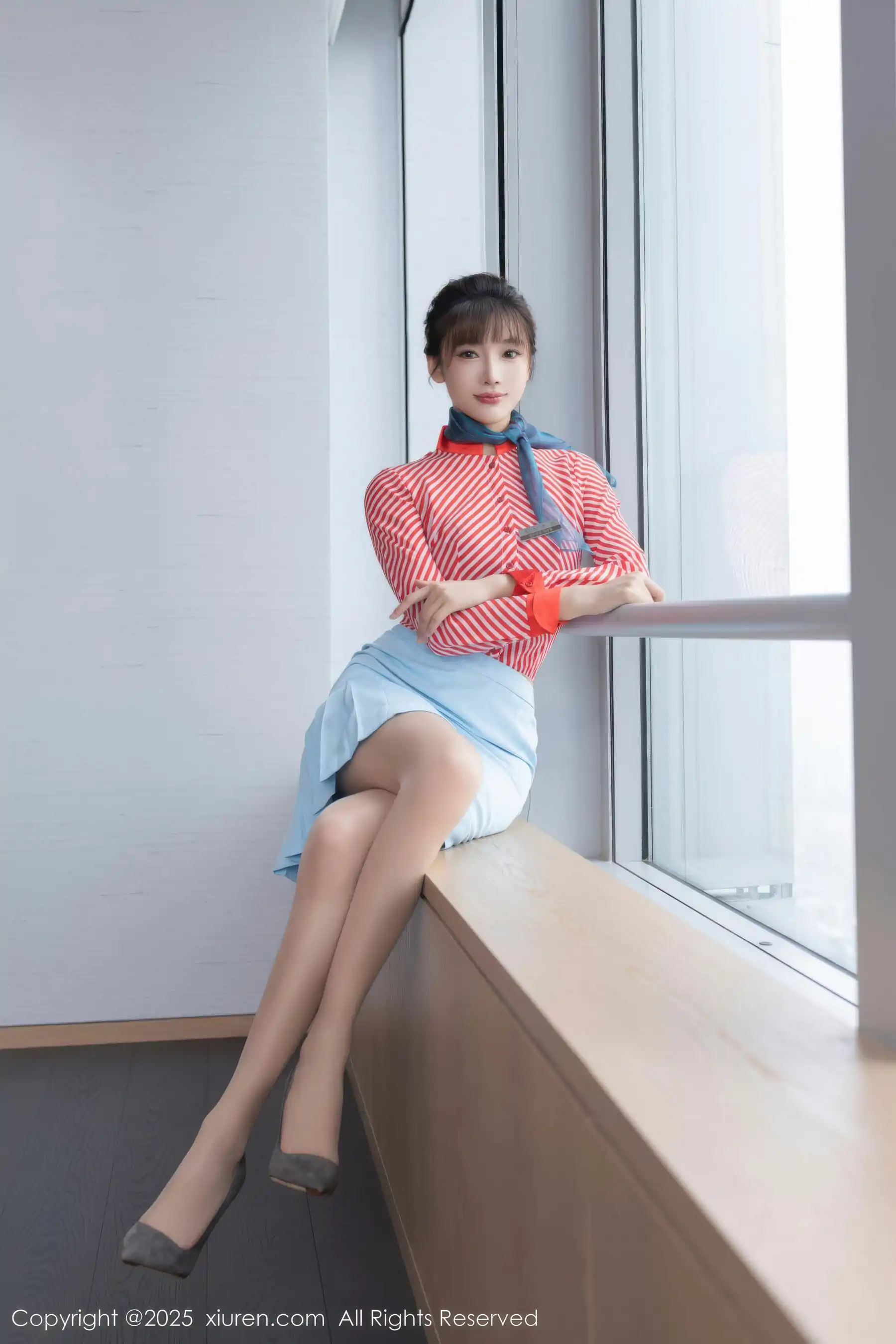 [秀人XiuRen] 2025.10.30 No.10932 陆萱萱