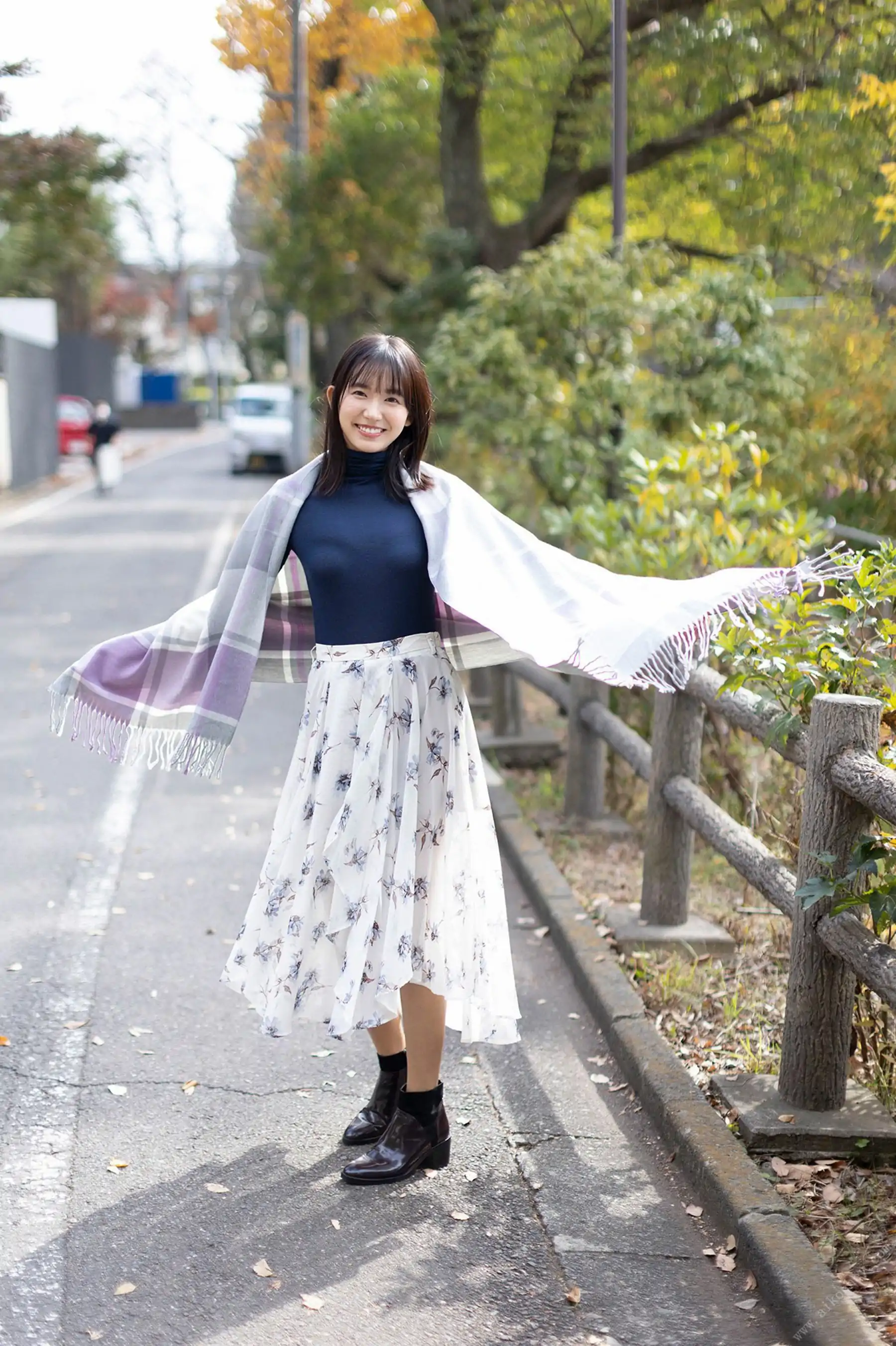 志田音々 - 大人びたキミが眩しくて