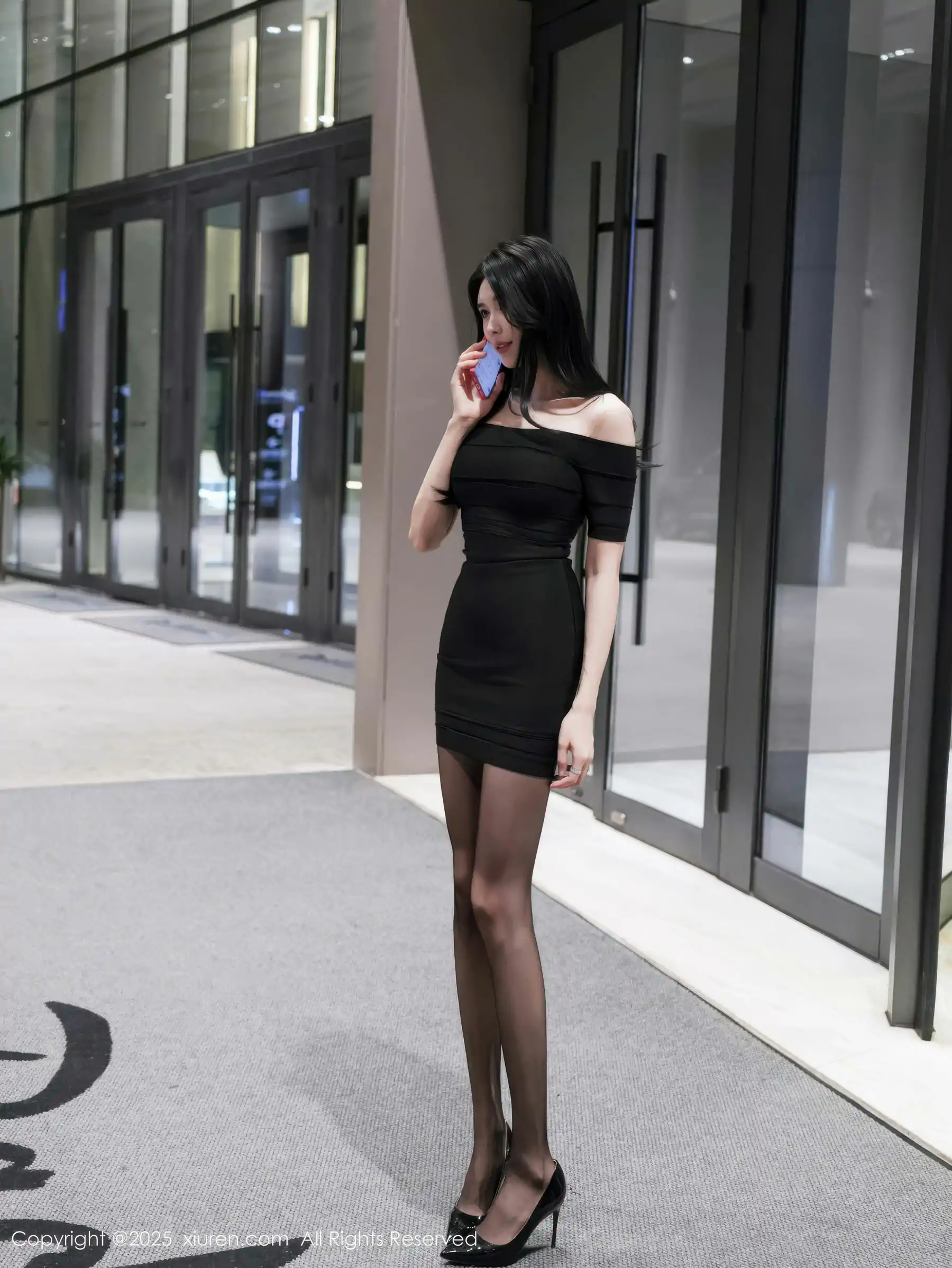 [秀人XiuRen] 2025.11.04 No.10942 椰汁糯米姬