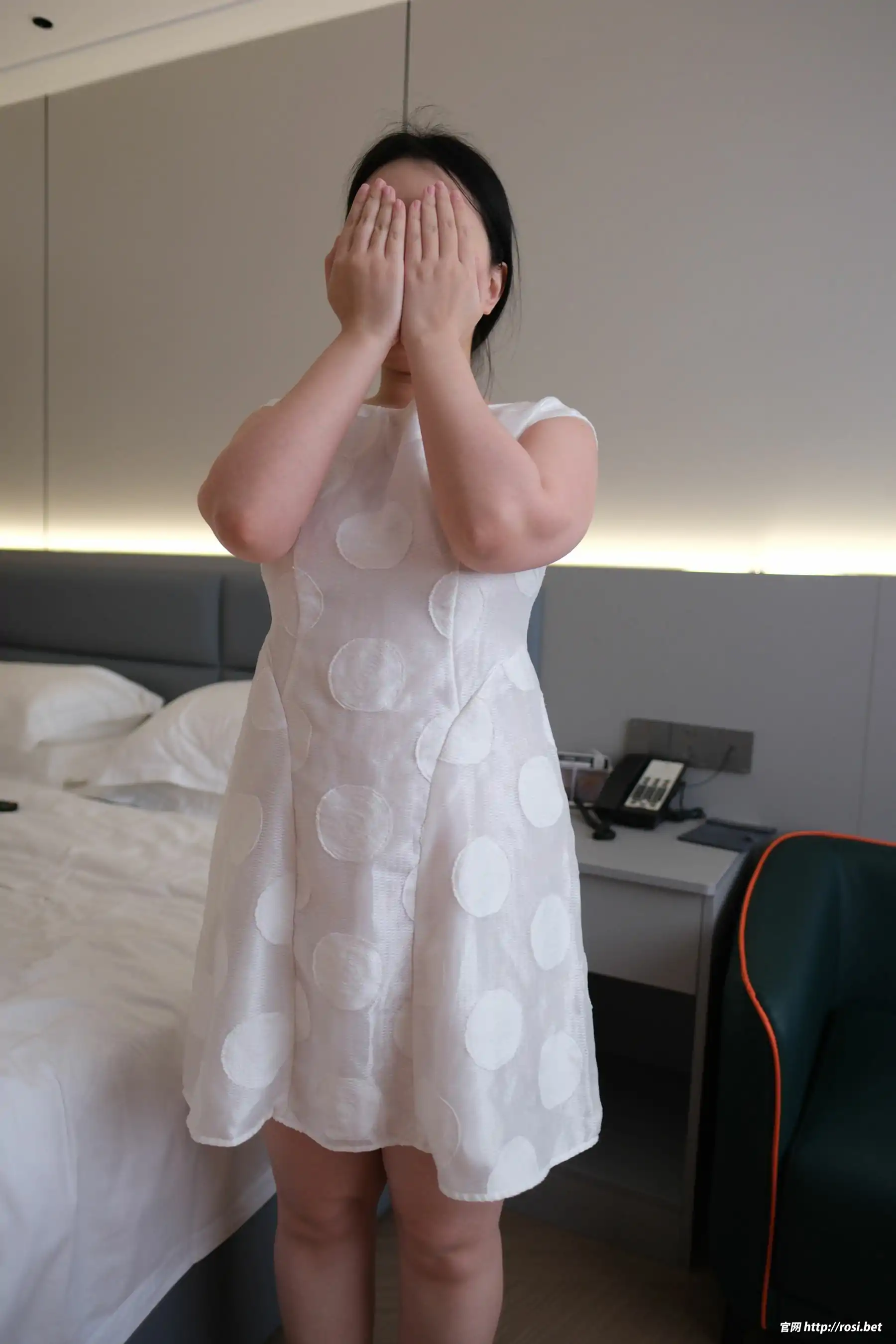 [ROSI写真] 2025.12.22 NO.5131