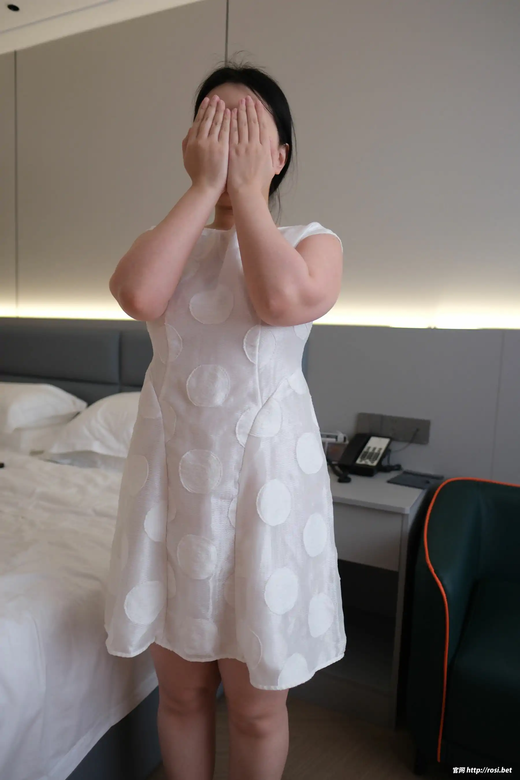 [ROSI写真] 2025.12.22 NO.5131