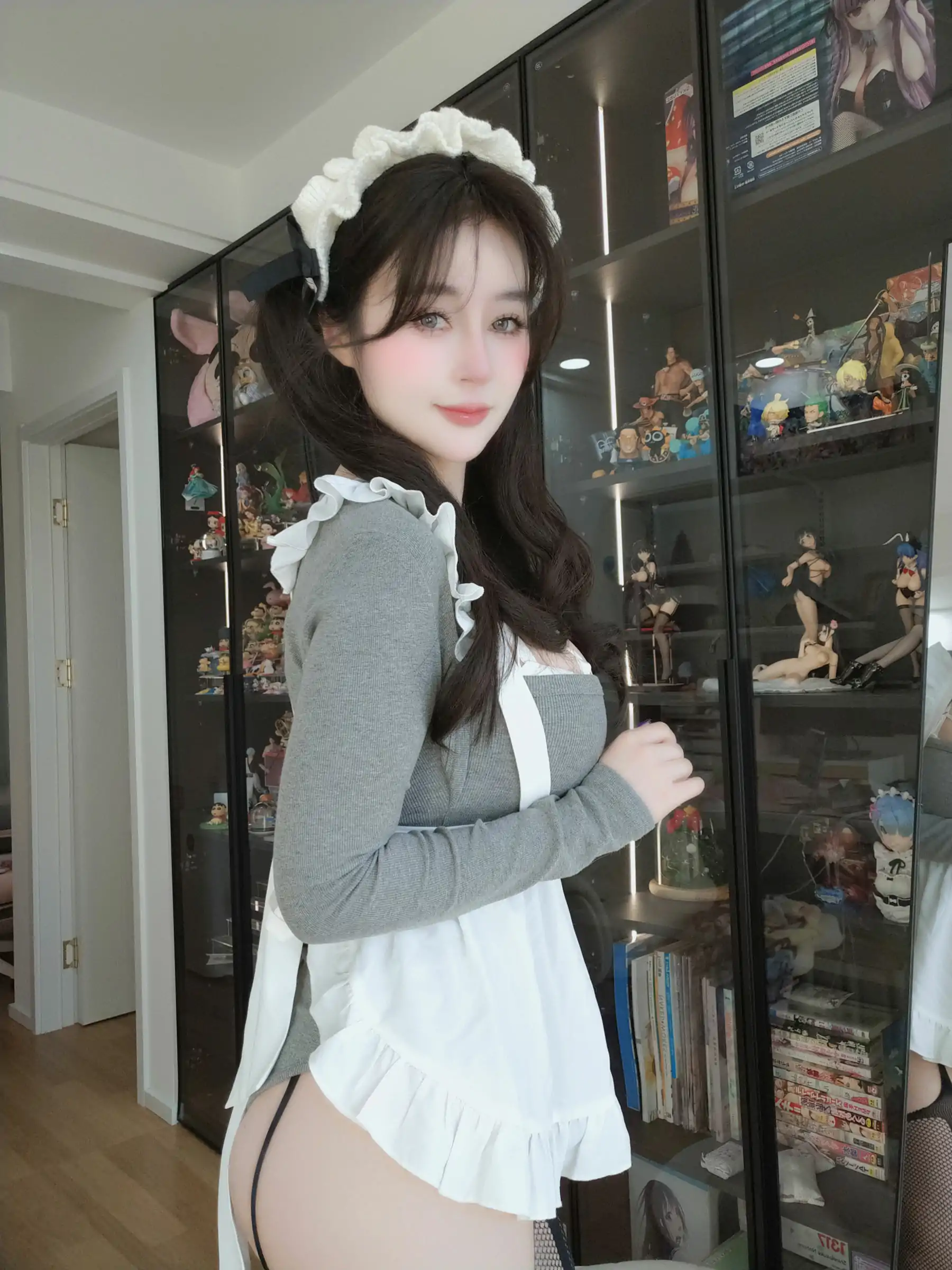 Coser小姐姐 白银 [fantia] 2025-06-13 メイド