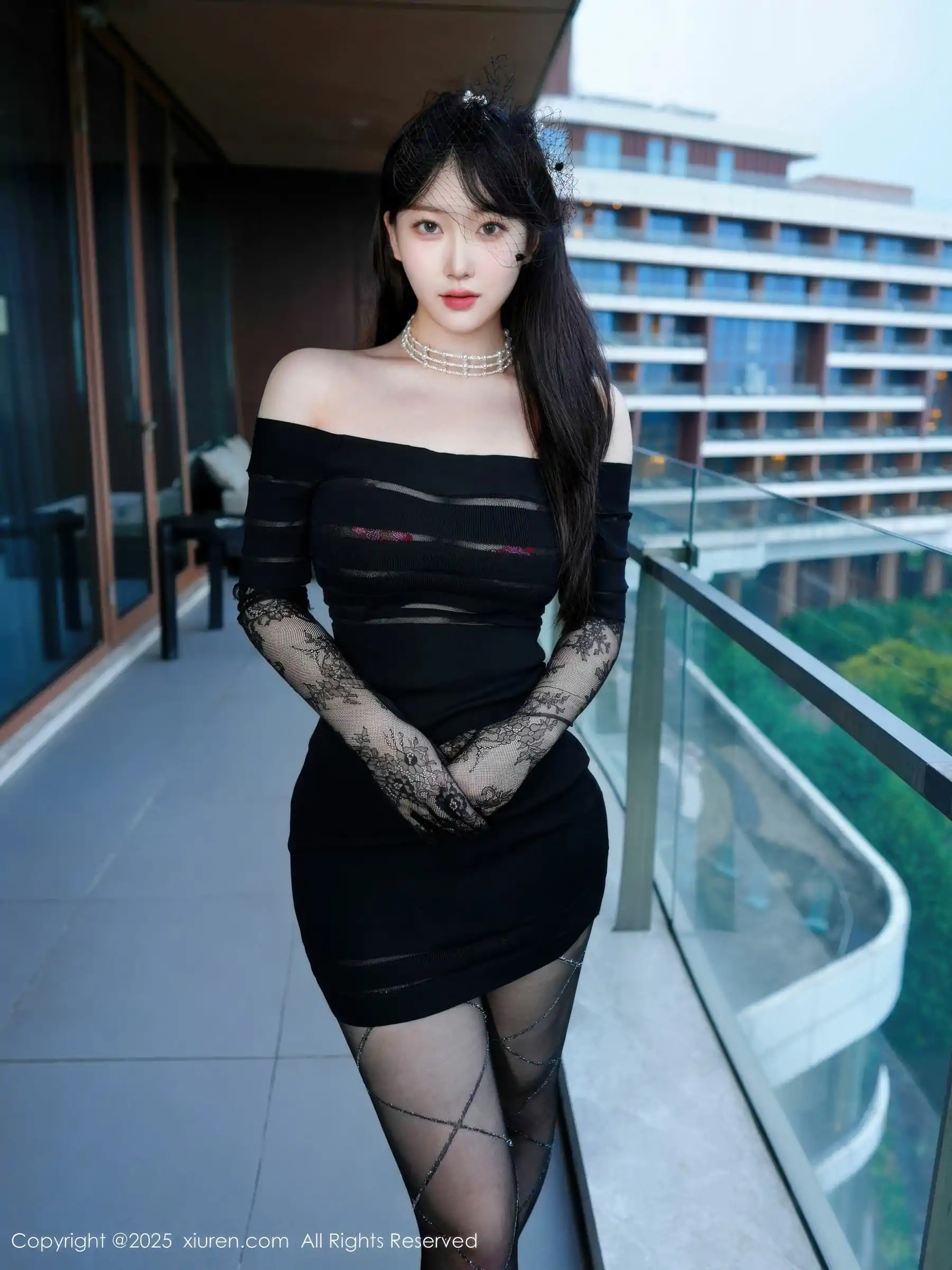 [秀人XiuRen] 2025.11.18 No.10999 李沁恩lrene