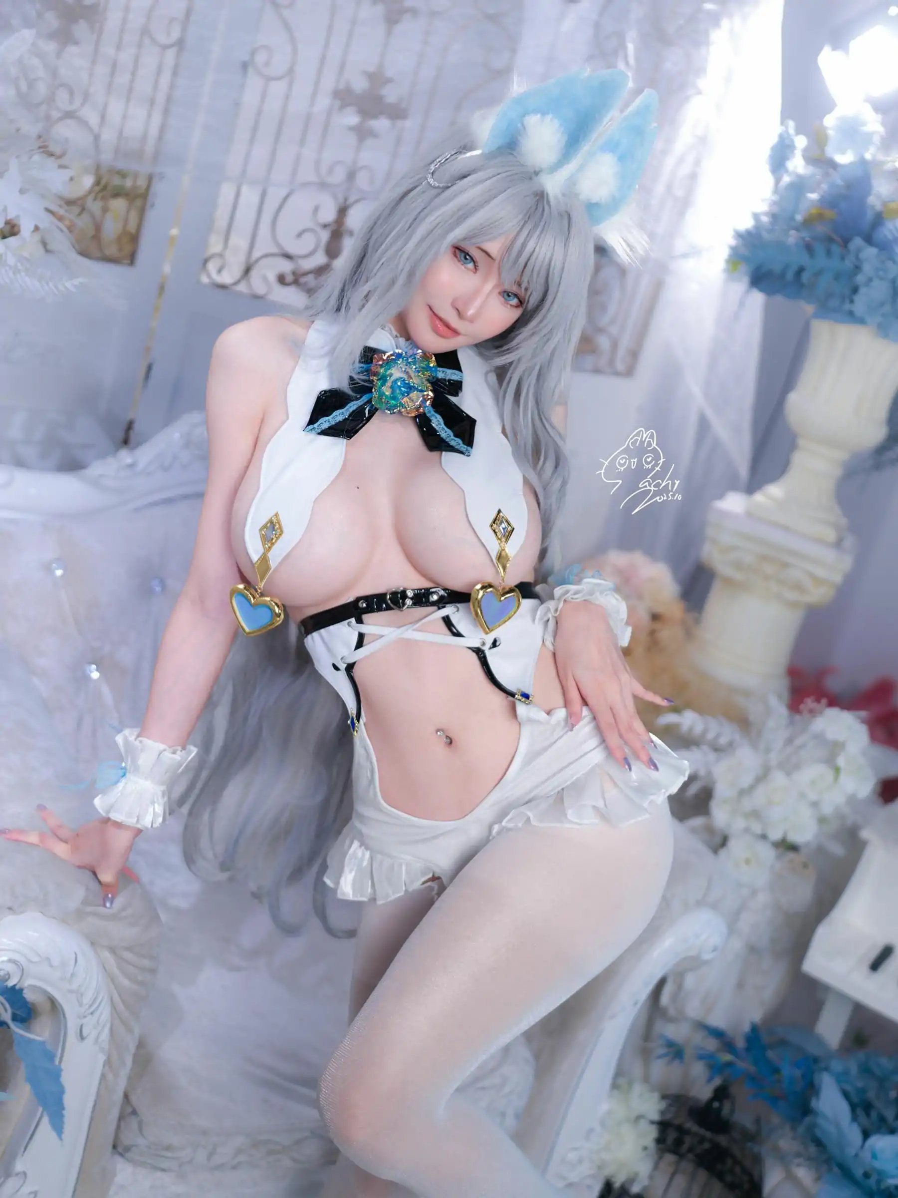 Machi馬吉 - White Rabbit